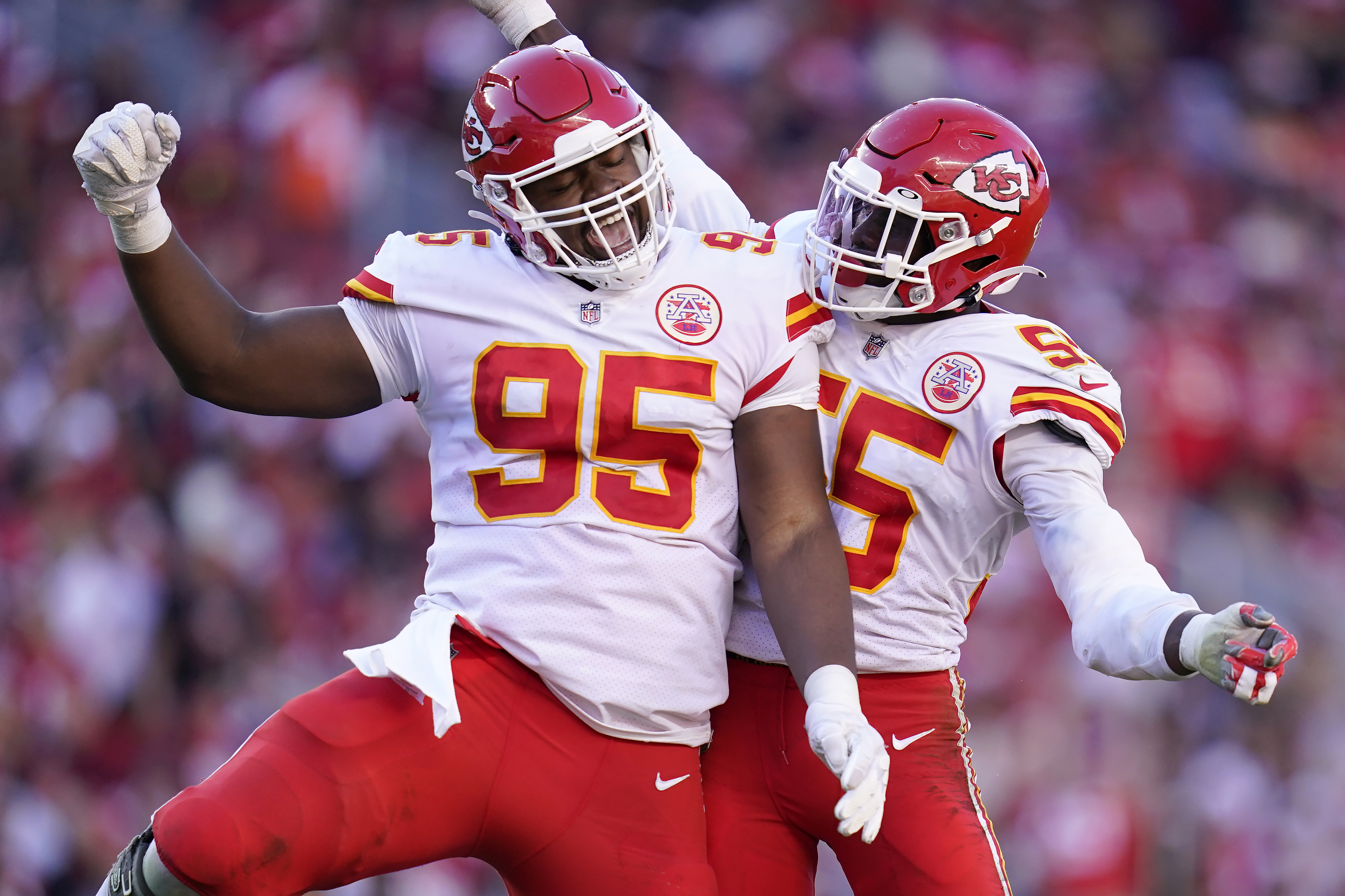 Chiefs GM hopeful that All-Pro defensive tackle Chris Jones reports by  opener next week