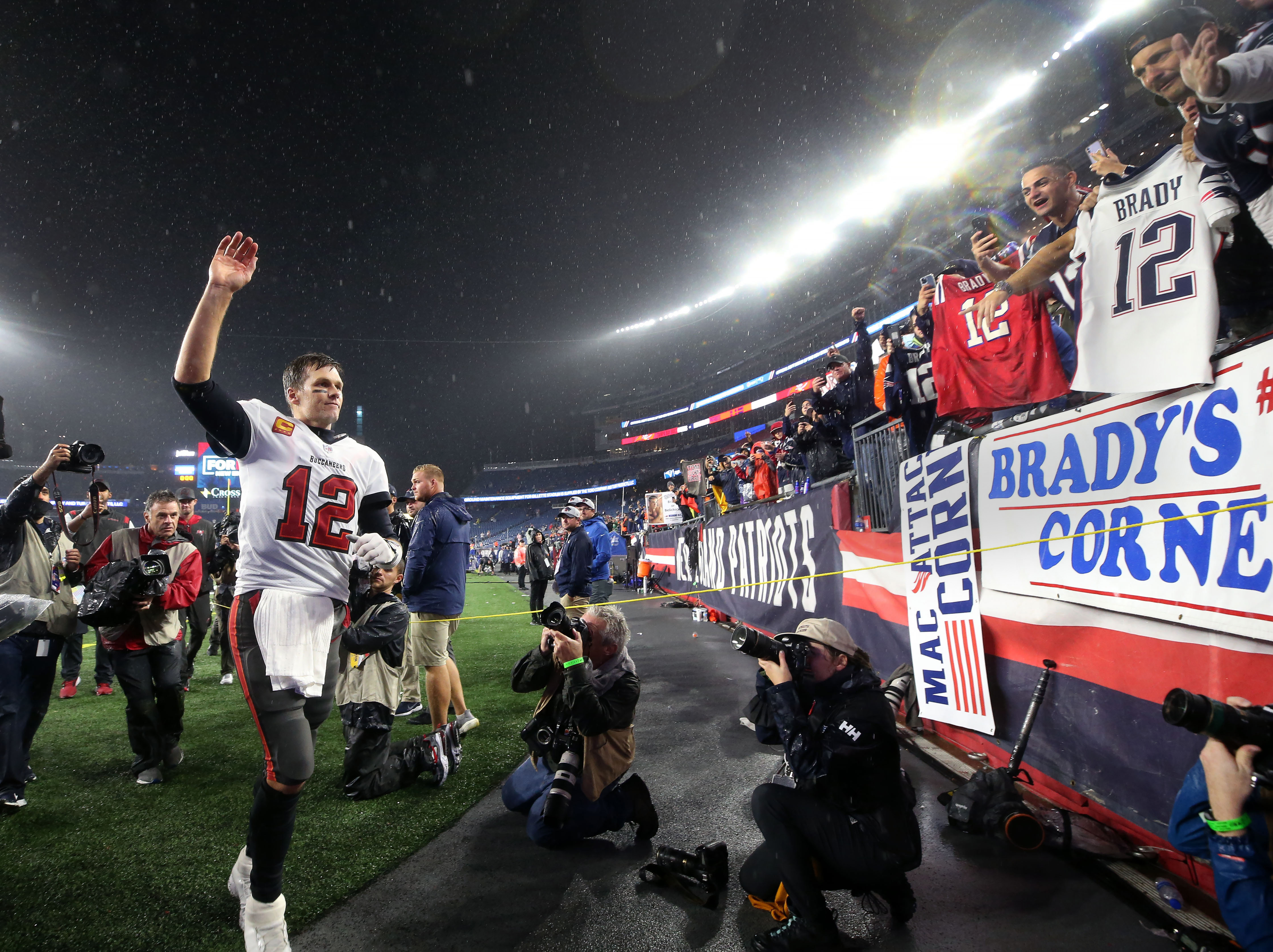 Robert Kraft Patriots Super Bowl Ring Auction for Coronavirus Workers