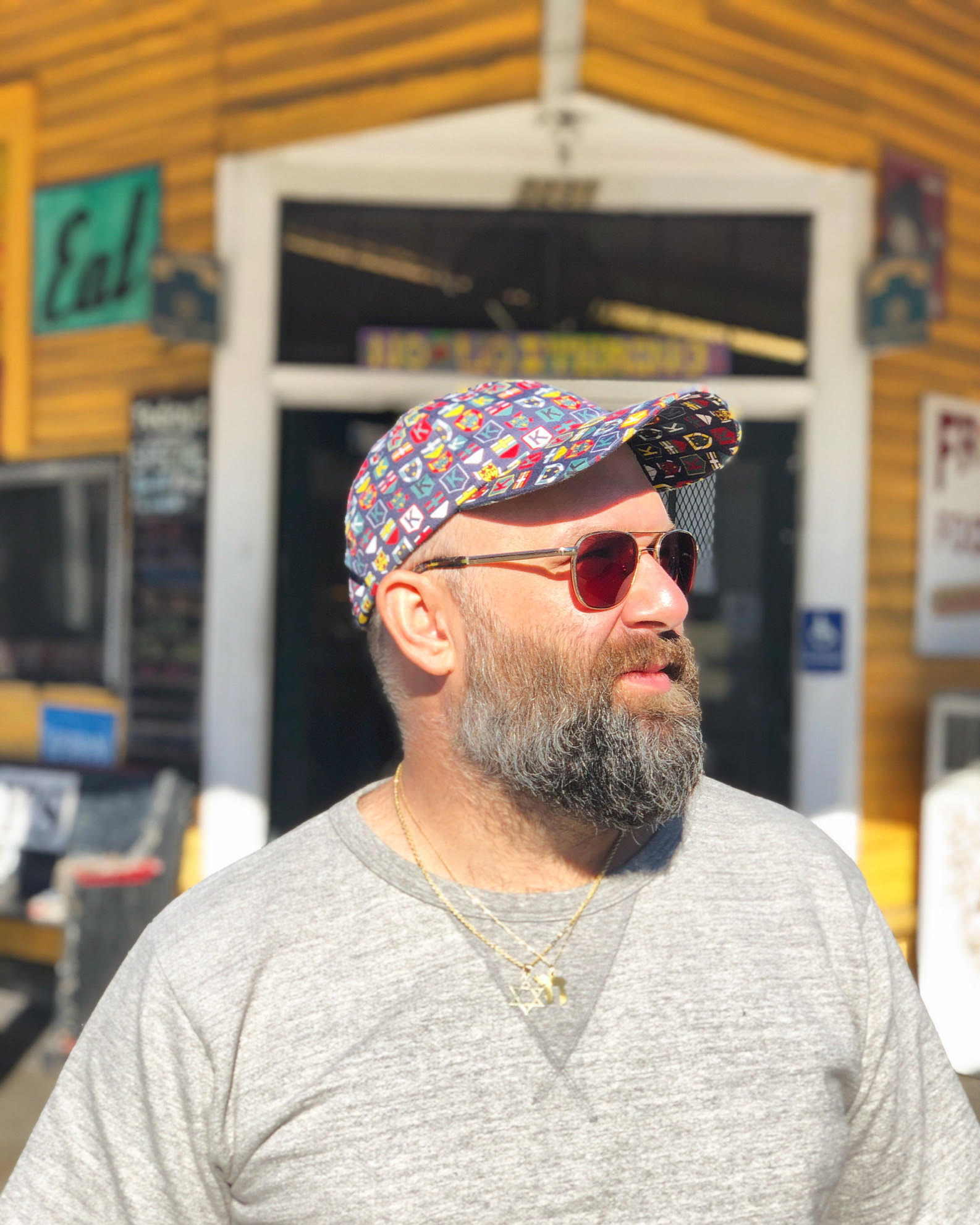 Author Jason Diamond.