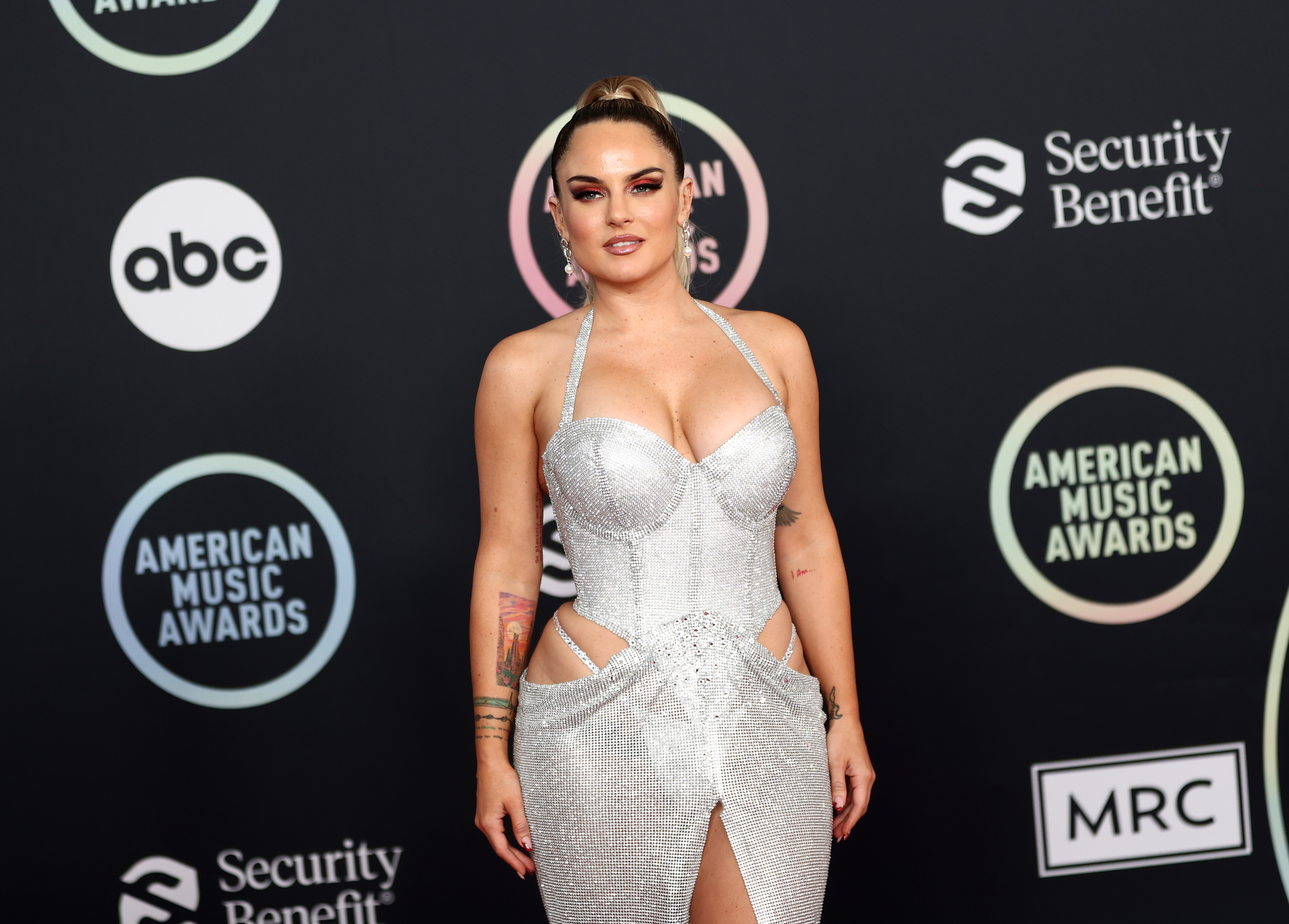 JoJo attends the 2021 American Music Awards at Microsoft Theater on November 21, 2021 in Los Angeles, California.