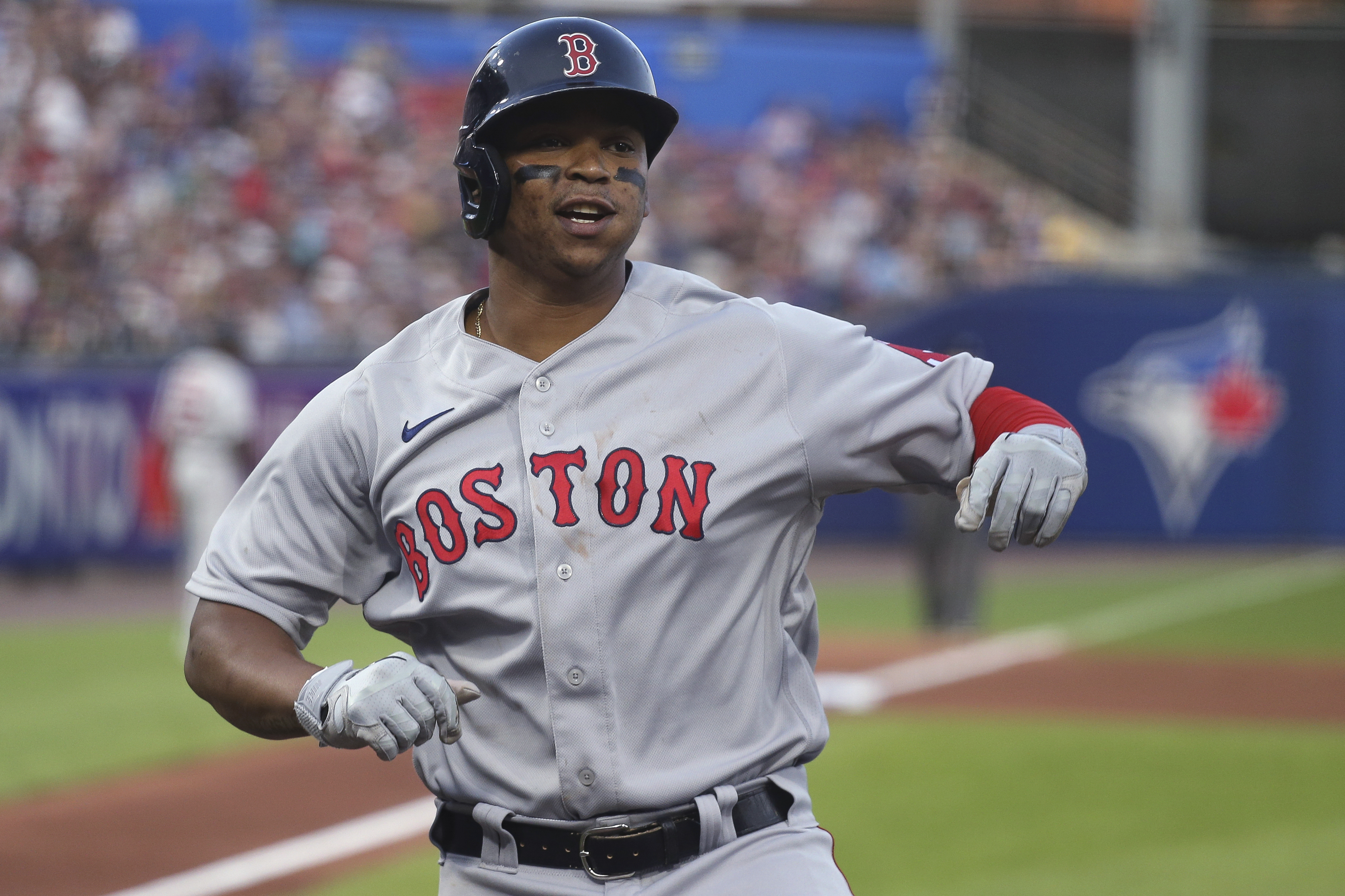 Cora gets 250th win as Red Sox hammer 5 homers to beat Blue Jays