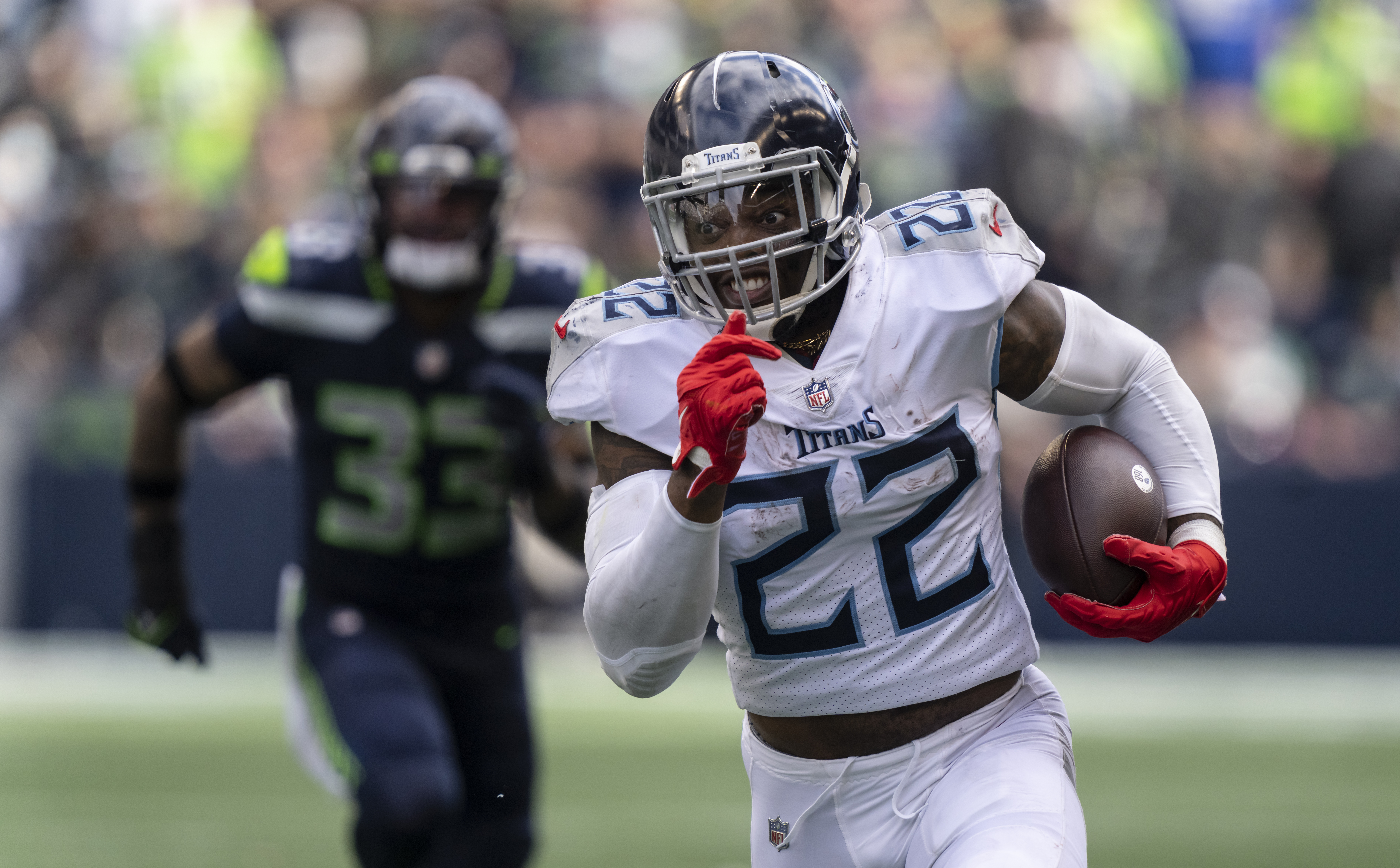 NFL roundup: Kamara TDs power Saints past Panthers