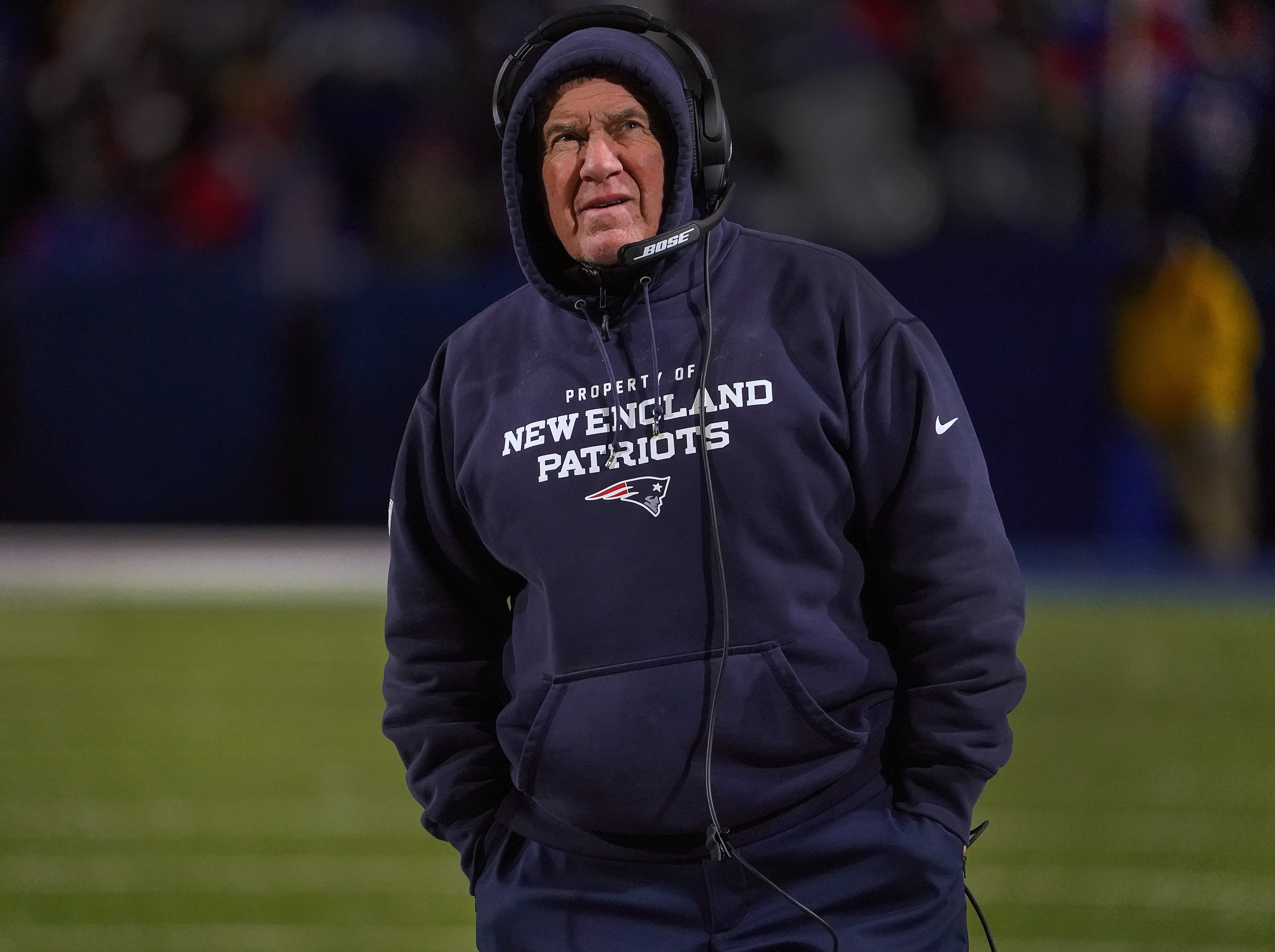 Bill Belichick questions why Colts WR T.Y. Hilton wasn't ejected for  pushing official