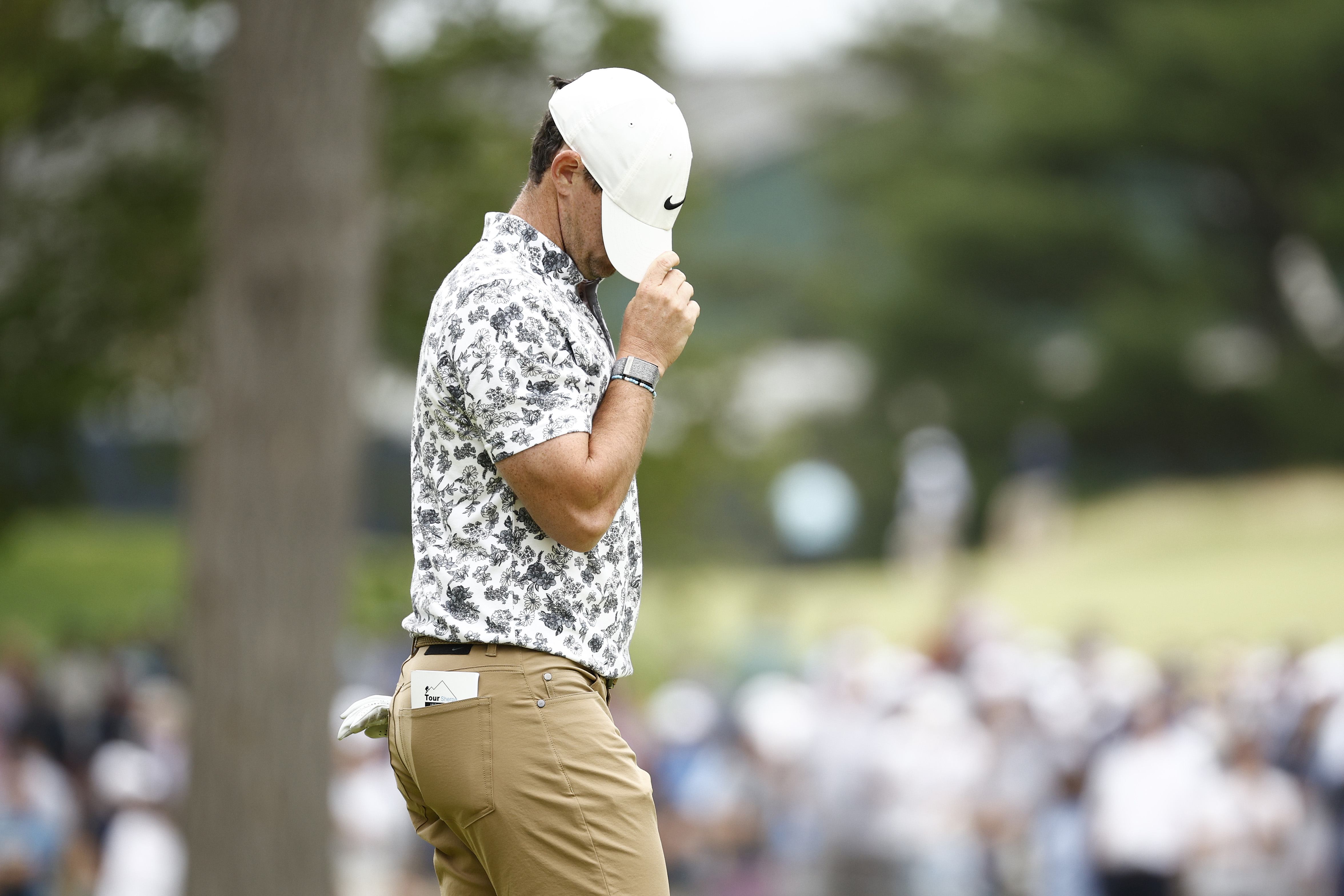 Amazing Amateur Teen Threesome - Rory McIlroy shot 3-under 67 yet still lost his cool, and other thoughts on  the first round of the US Open - The Boston Globe