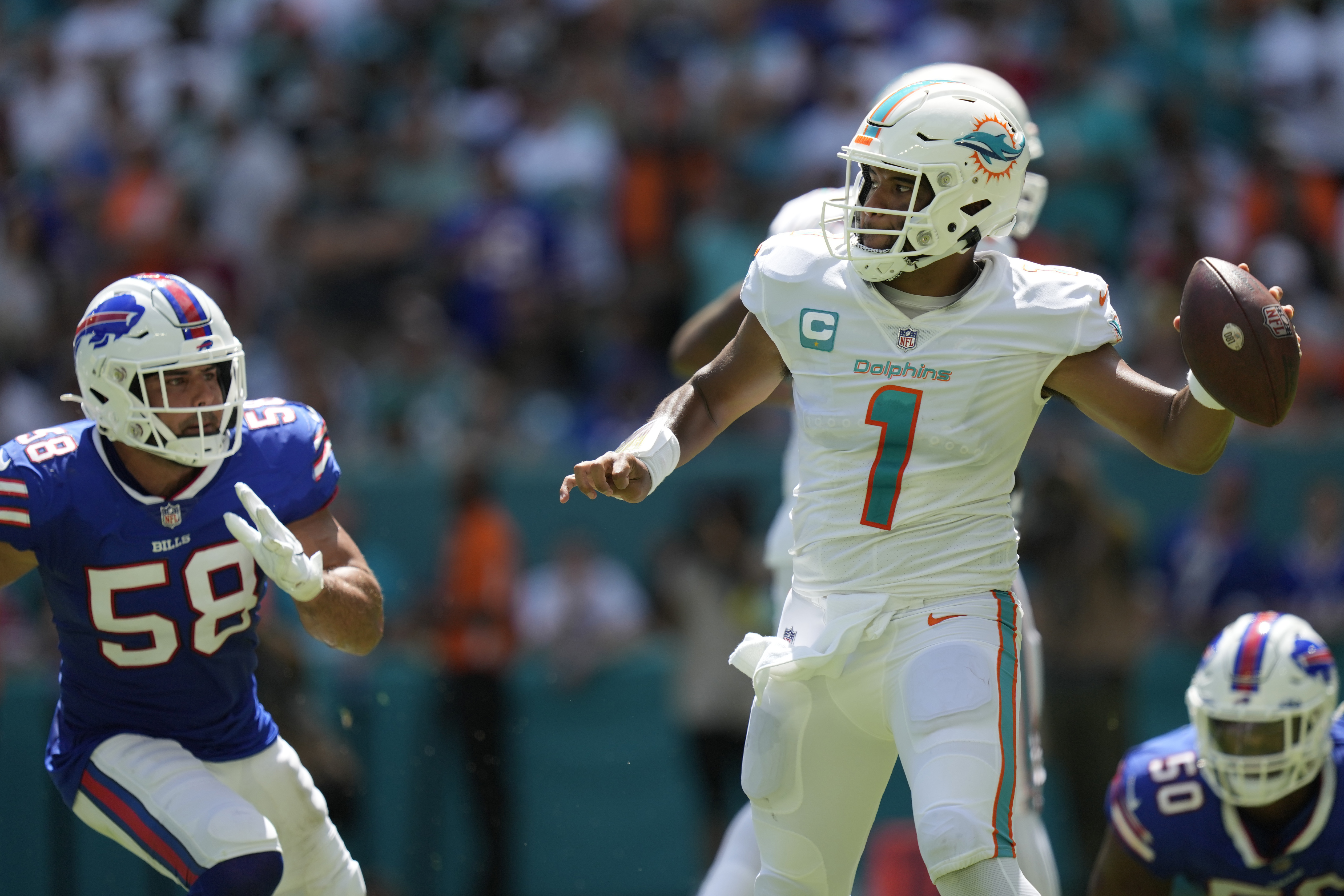 Tua Tagovailoa: Dolphins QB Happily Shares Credit After Improving to 5-0  vs. Bill Belichick - Sports Illustrated