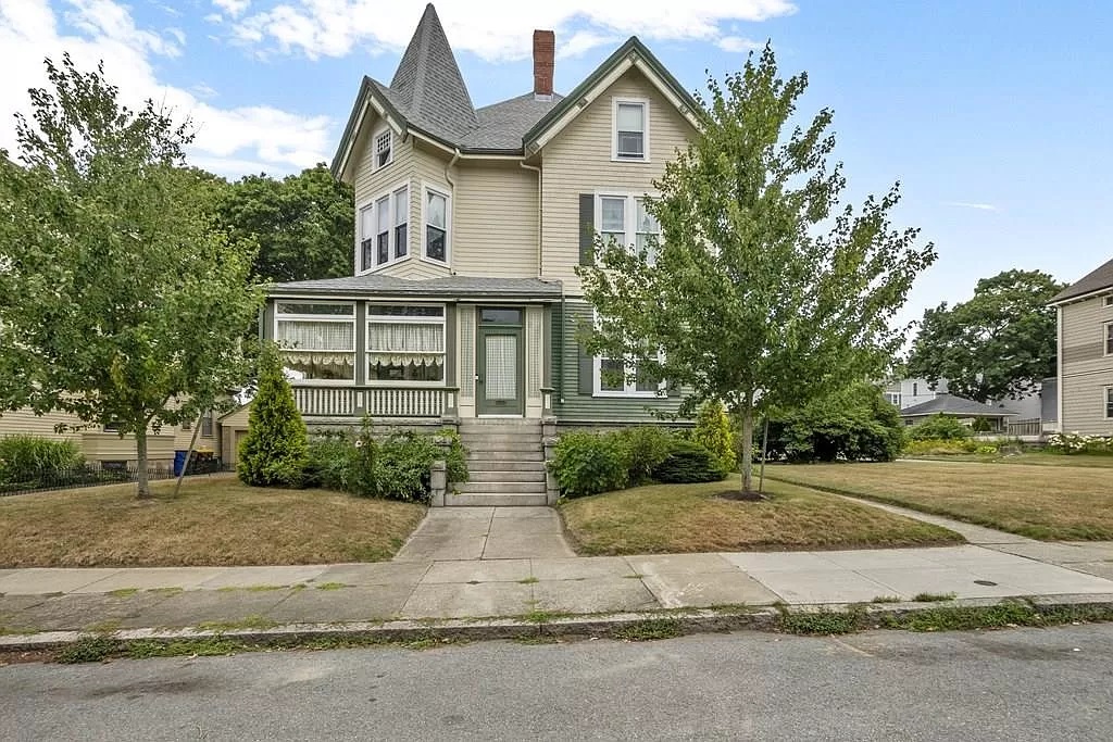 Lizzie Borden called the property “Maplecroft” and had that name chiseled into the front steps, where it still can be seen today.