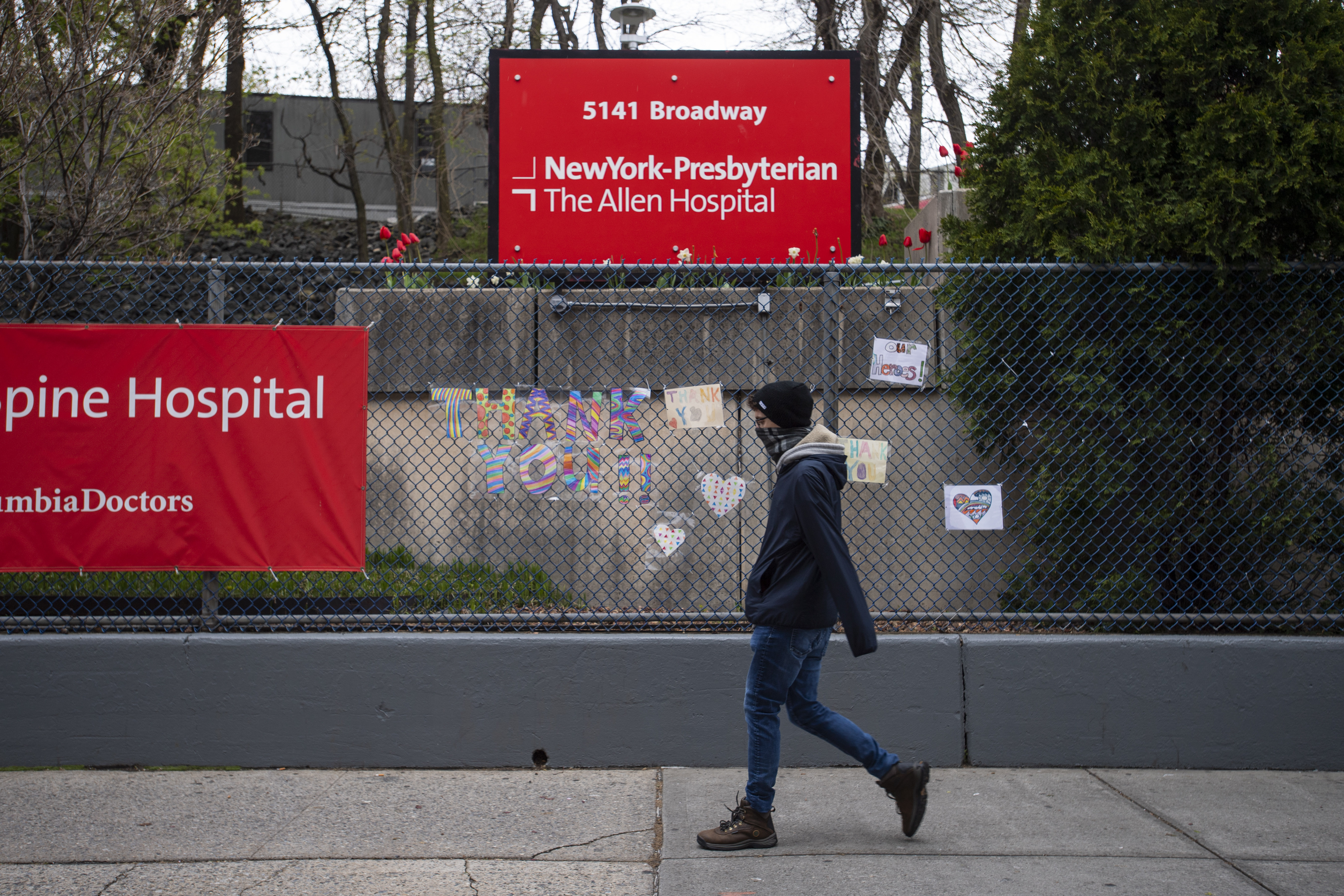 Family Of Er Doctor Who Died By Suicide Honor Physicians With Mental Health Support The Boston Globe