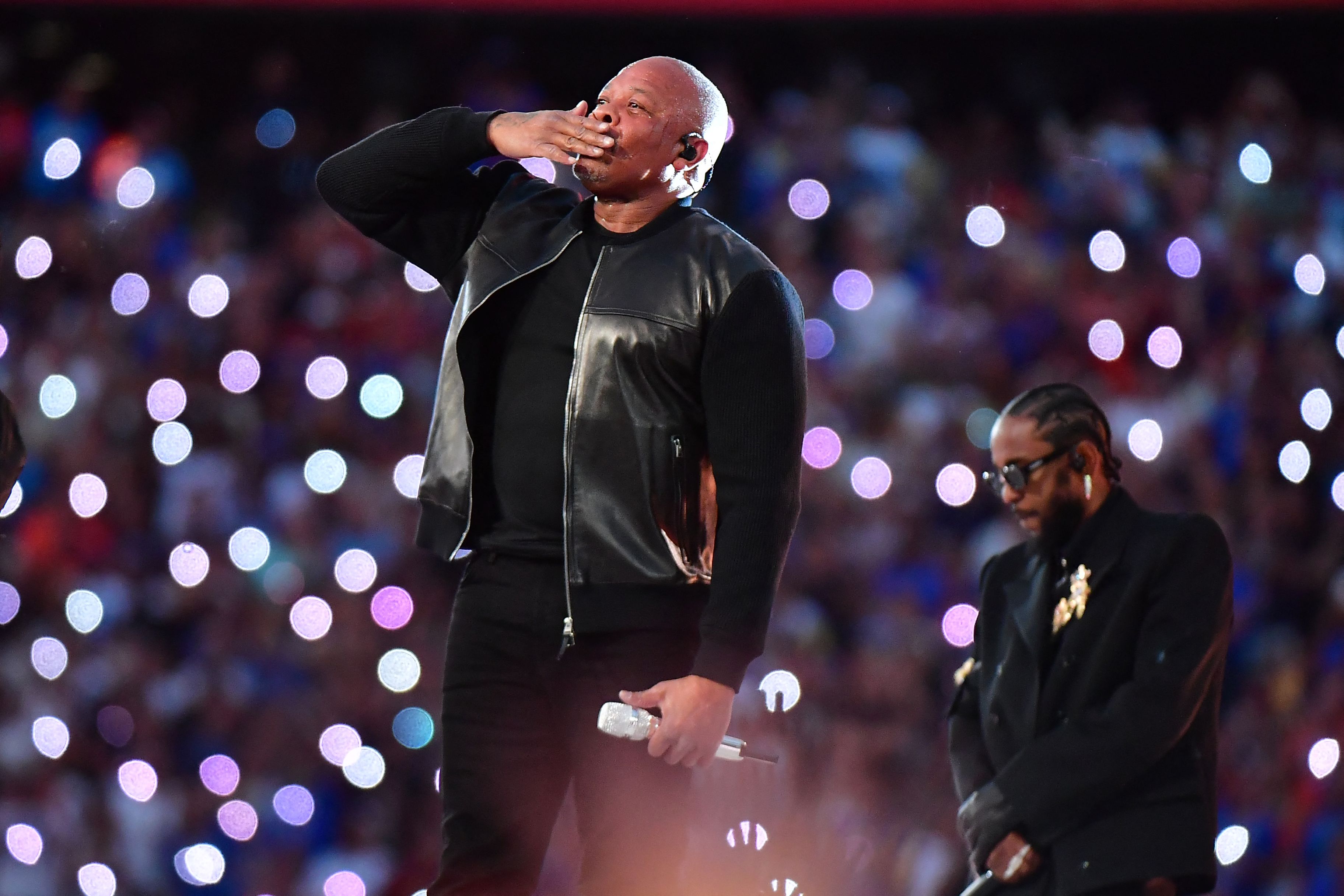 Dre, Snoop, Eminem, Blige, Lamar to perform at Super Bowl - Wausau Pilot &  Review