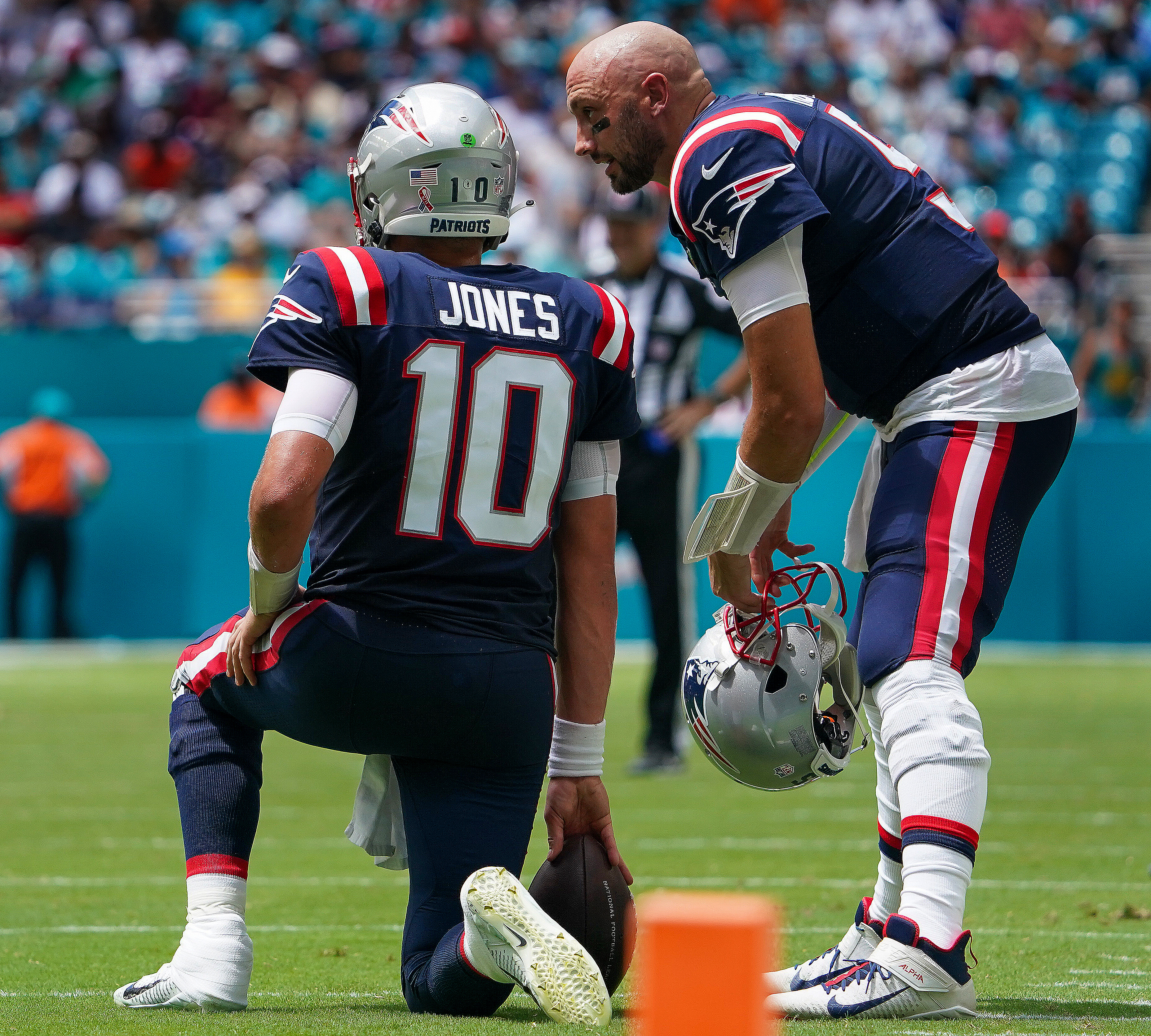 Mac Jones injury update: Patriots QB has high ankle sprain; no timetable set