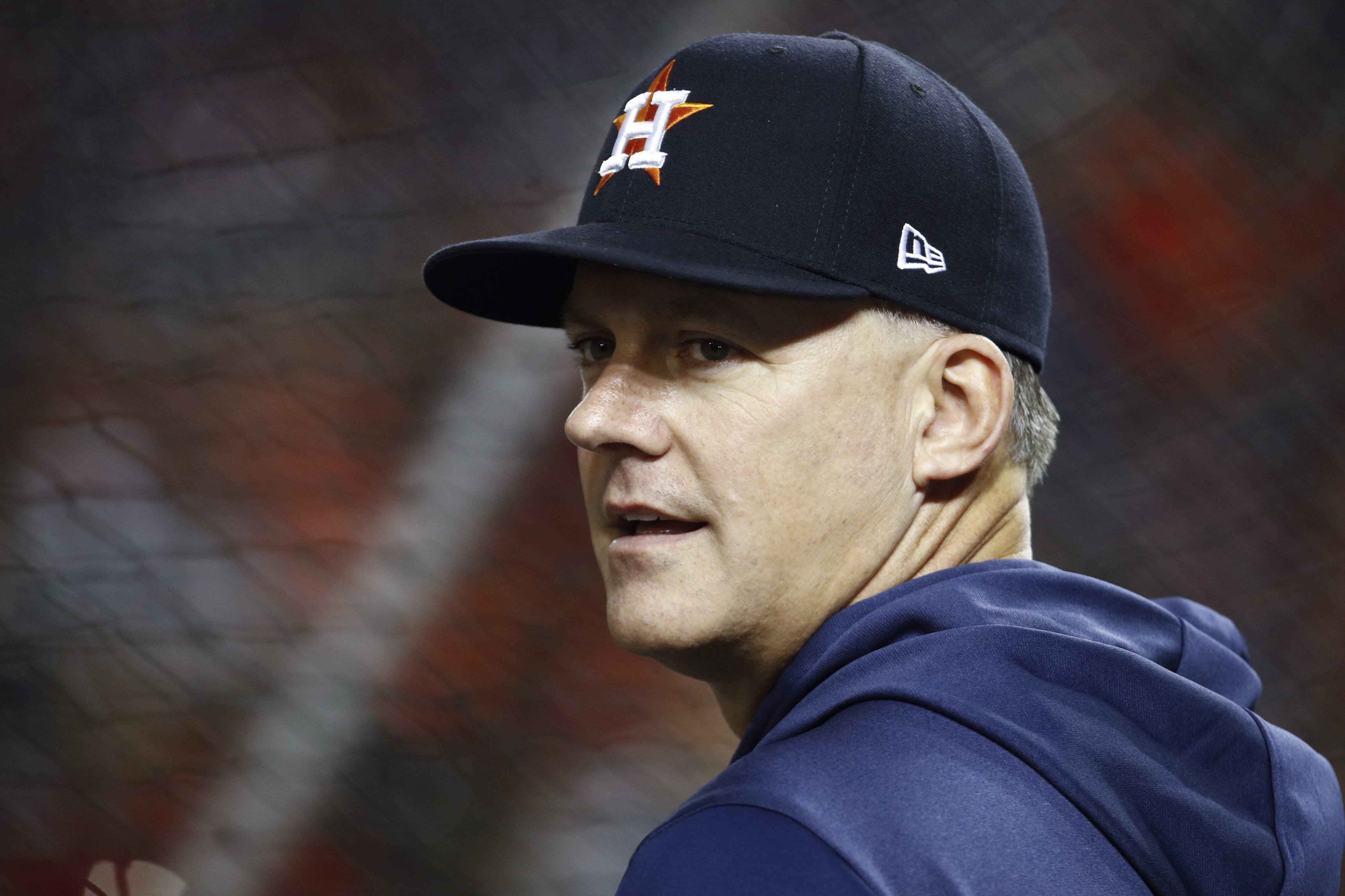 Tigers hire ex-Astros manager AJ Hinch, fresh off suspension for