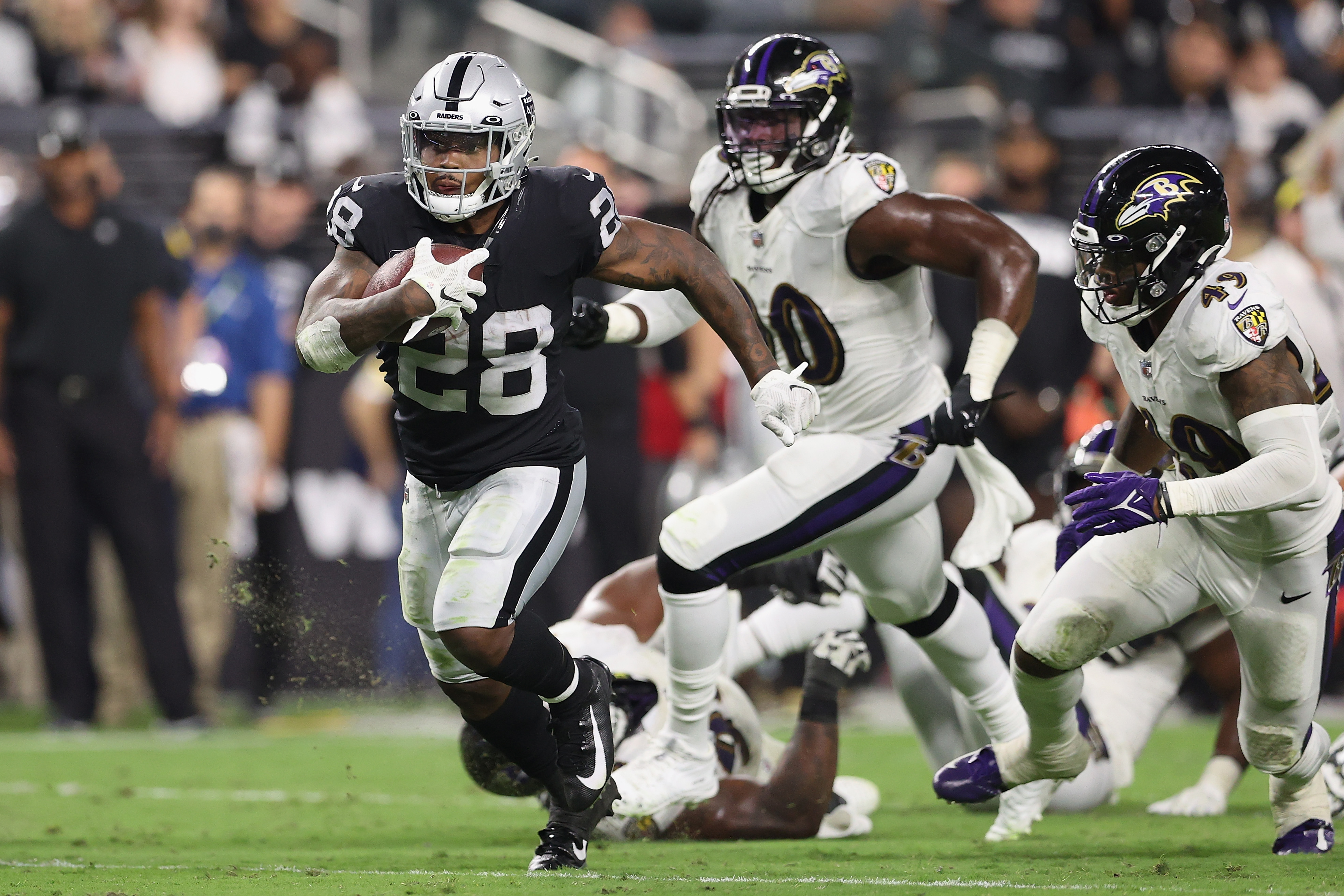 Raiders running back Josh Jacobs questionable for Chargers