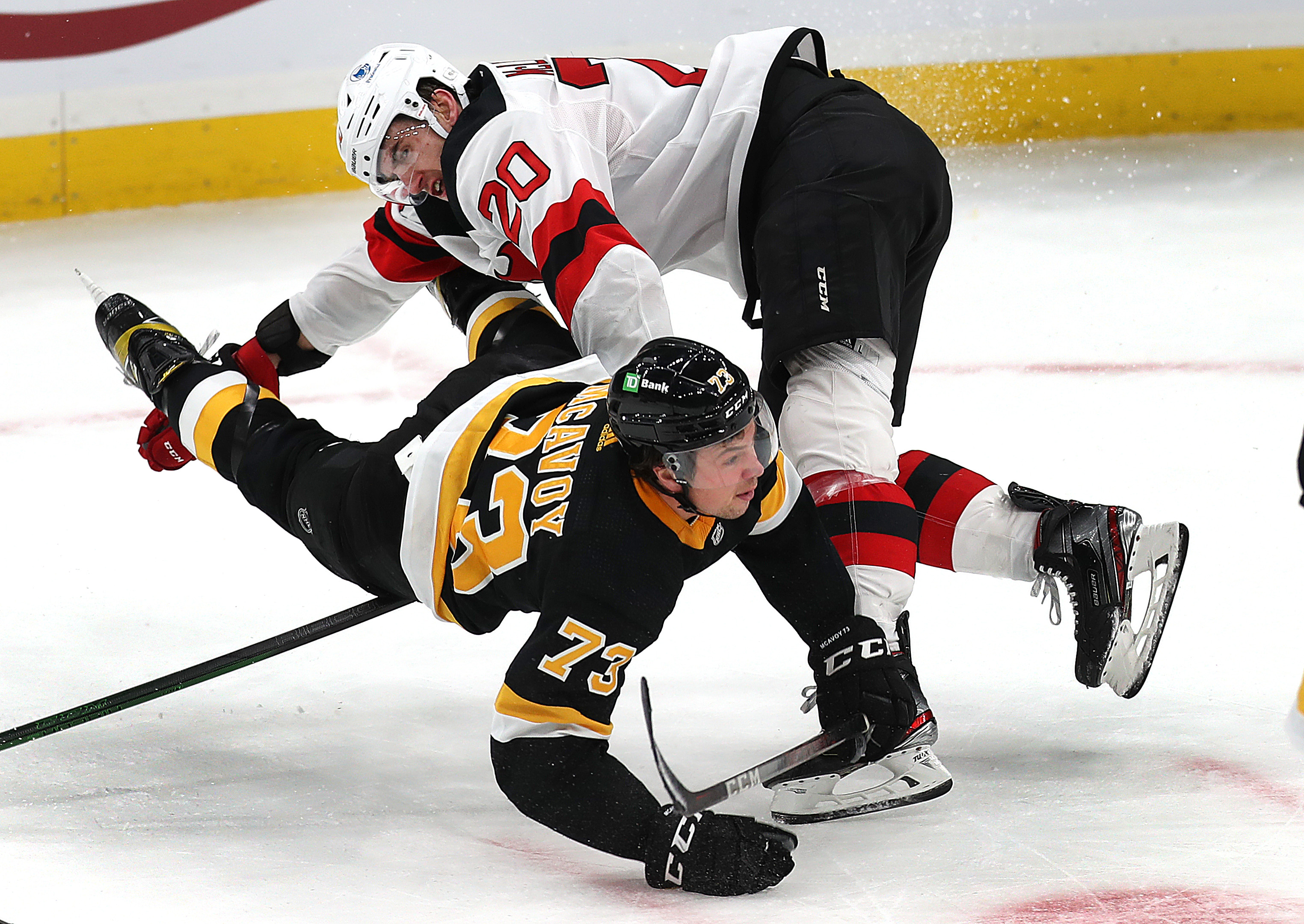 Devils hold off Bruins, 3-2, as Kyle Palmeiri scores twice