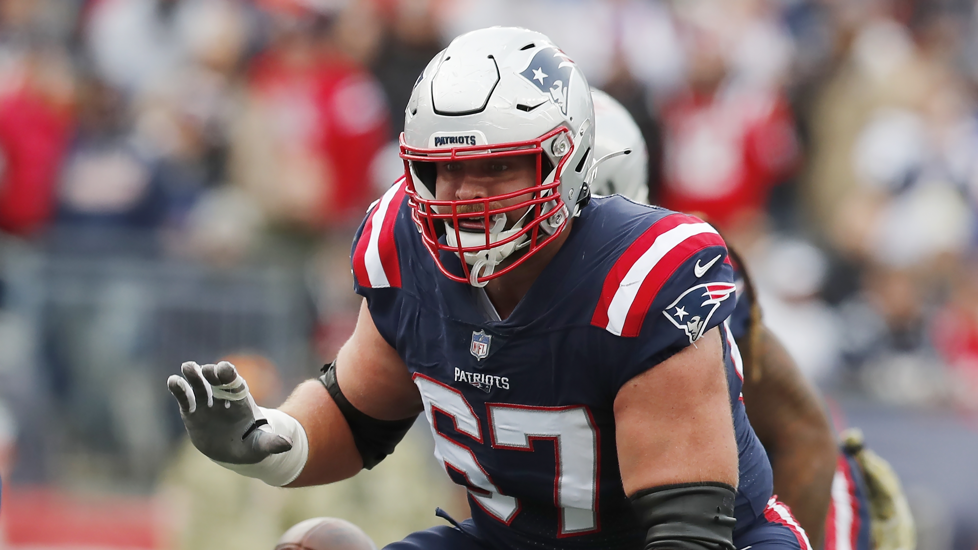 Patriots LB Matt Judon, 1 of 10 children, wears No. 9 to represent his 9  siblings 