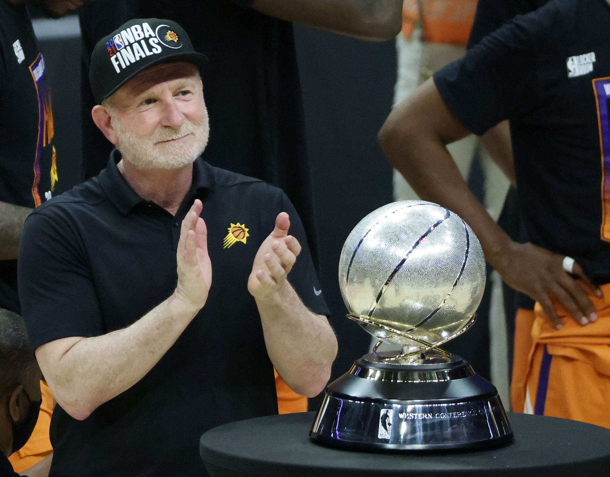 NBA's Phoenix Suns set off US sports television dispute