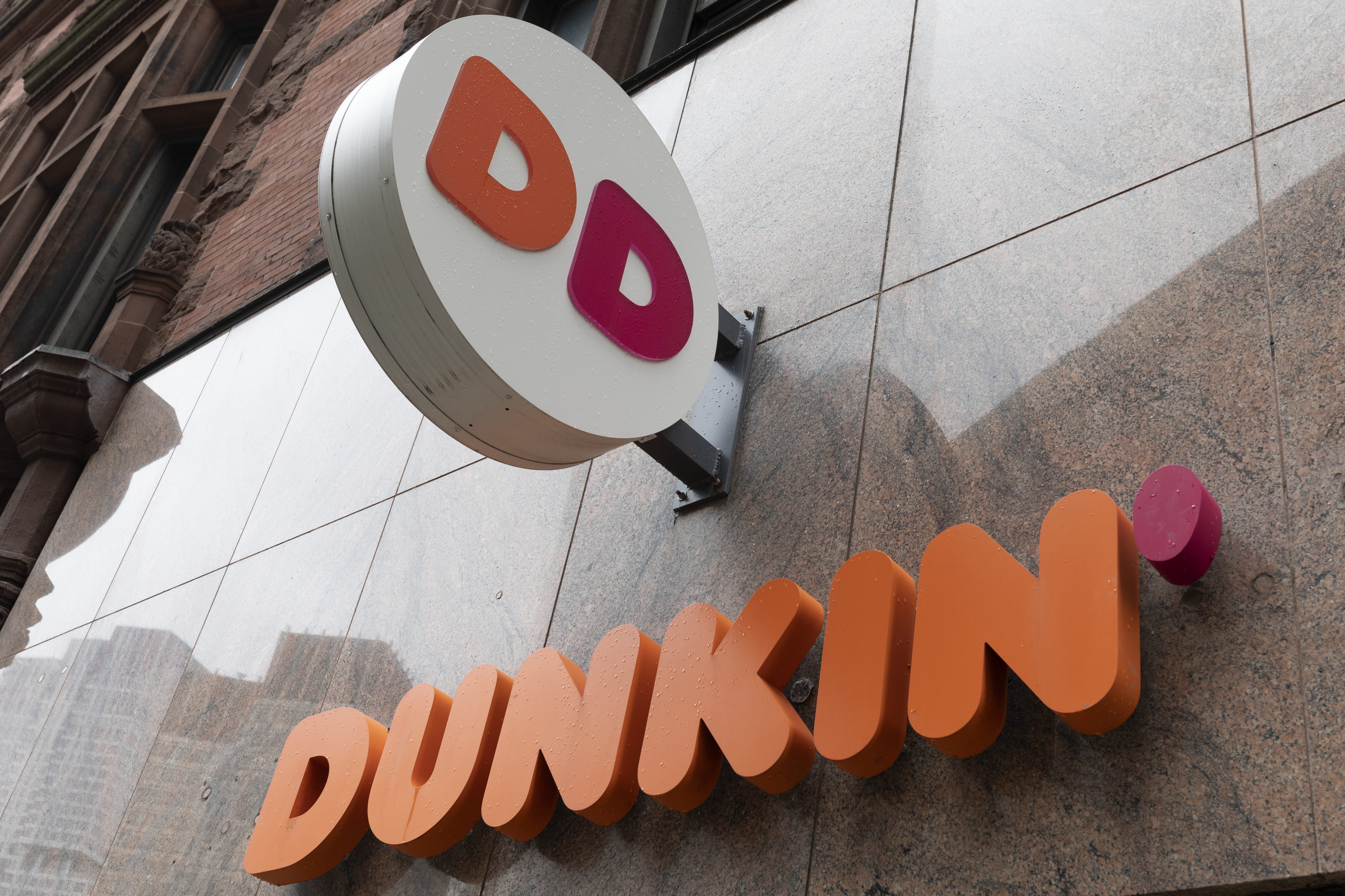 Dunkin's Holiday Menu Features New Cookie Butter Cold Brew