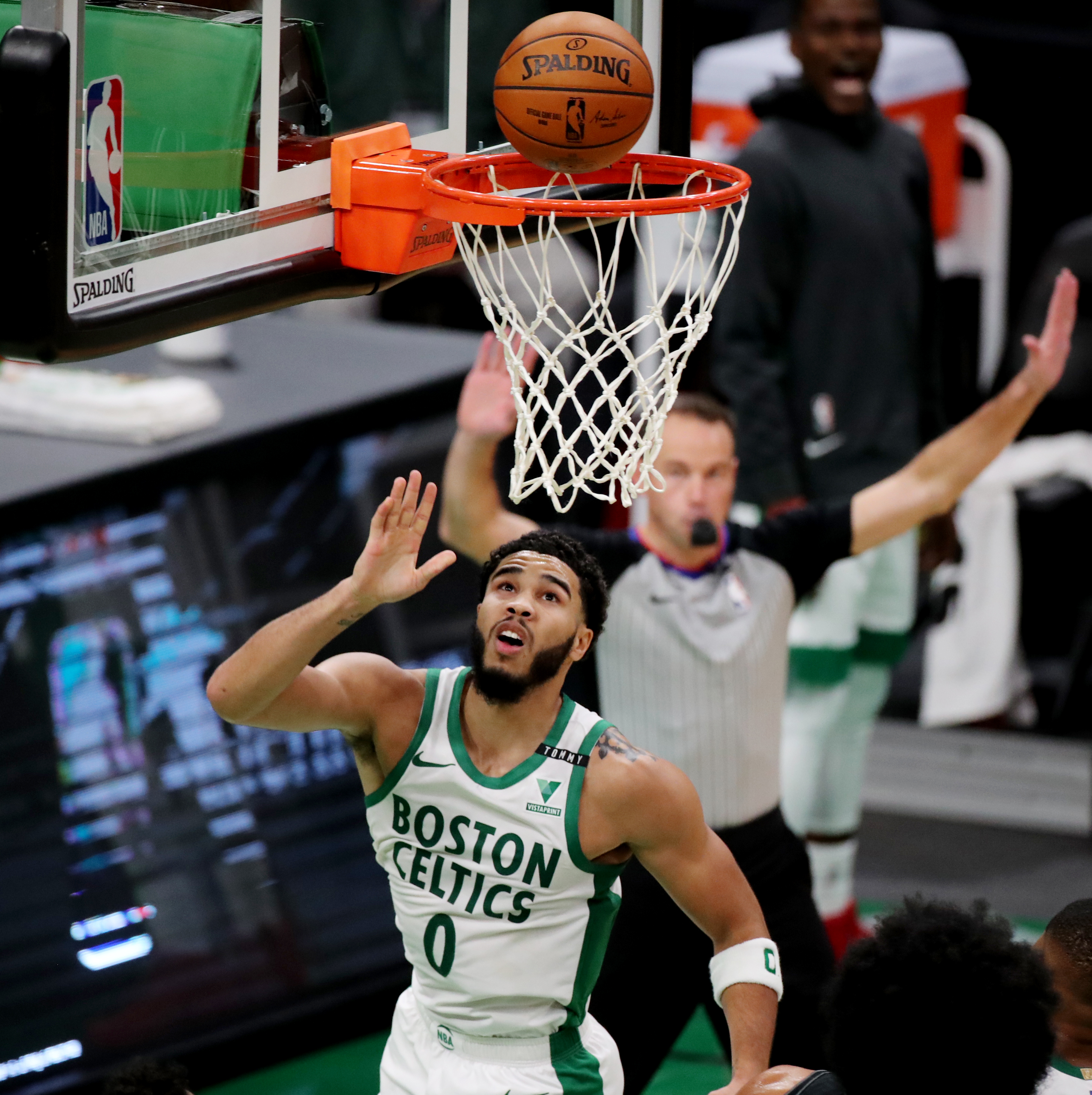 Celtics zijn laatst overgebleven ongeslagen team in NBA door zege op Nets