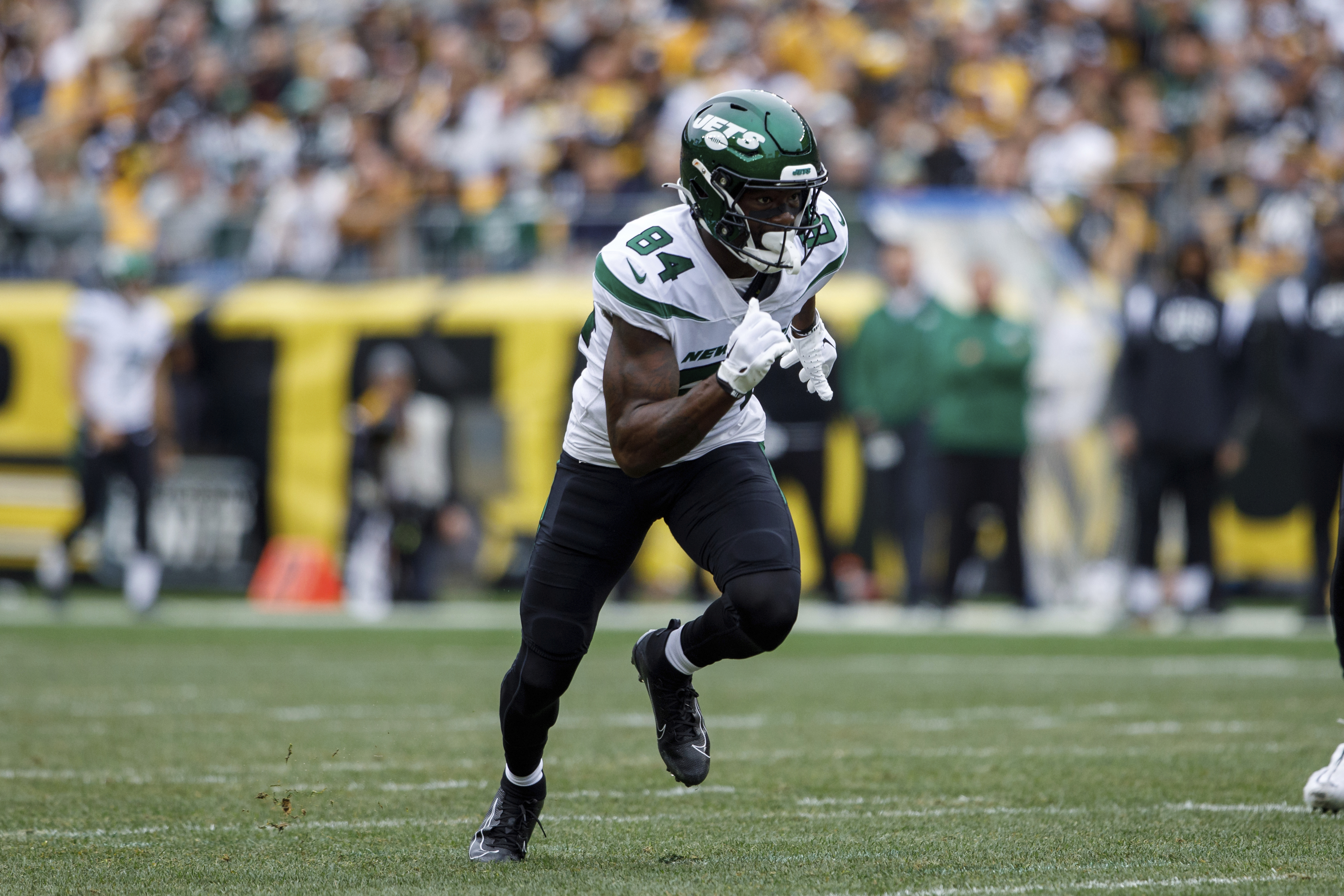 Jets' offensive struggles hurt them most in season opening loss to