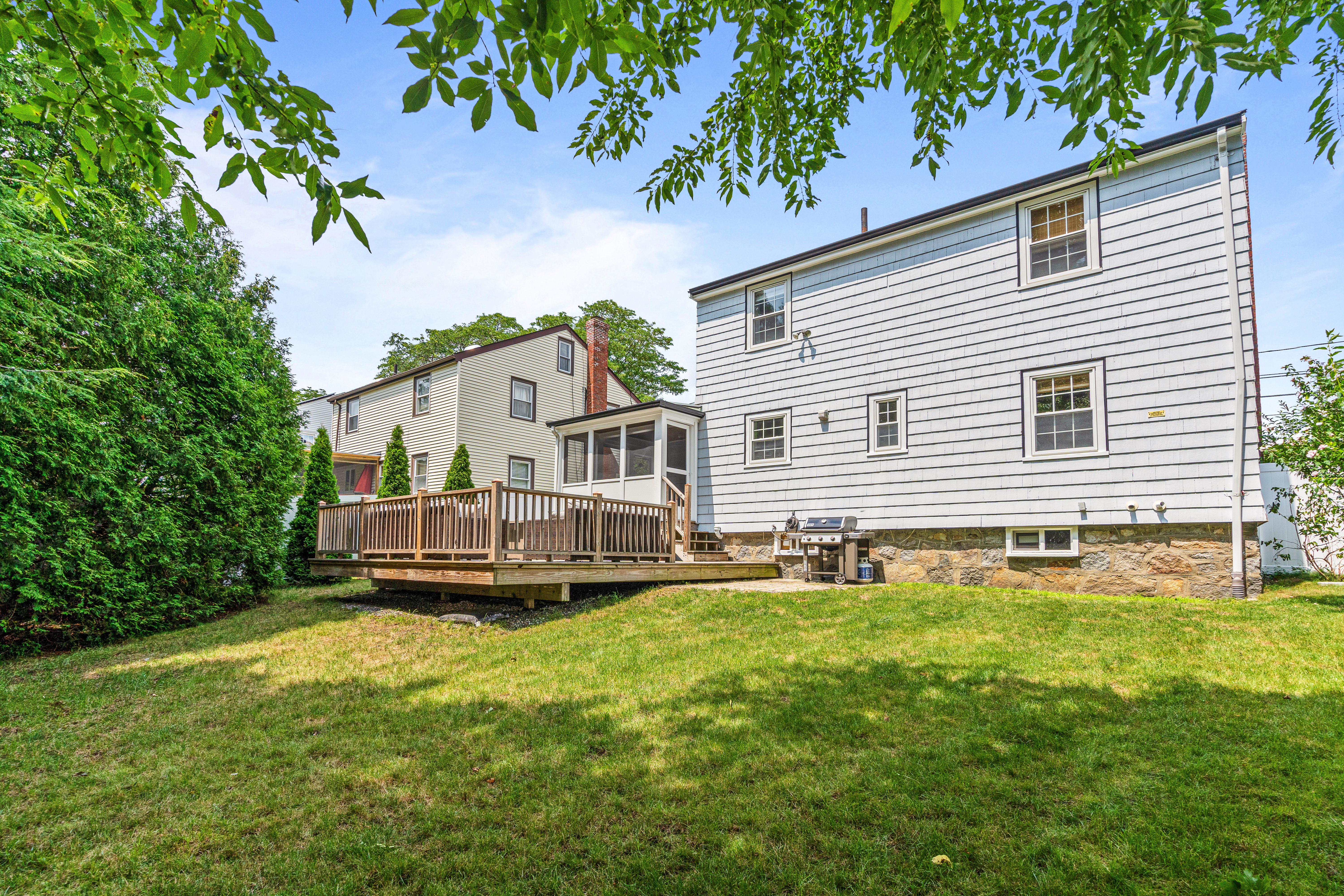 10-barna-road-boston-exterior-rear
