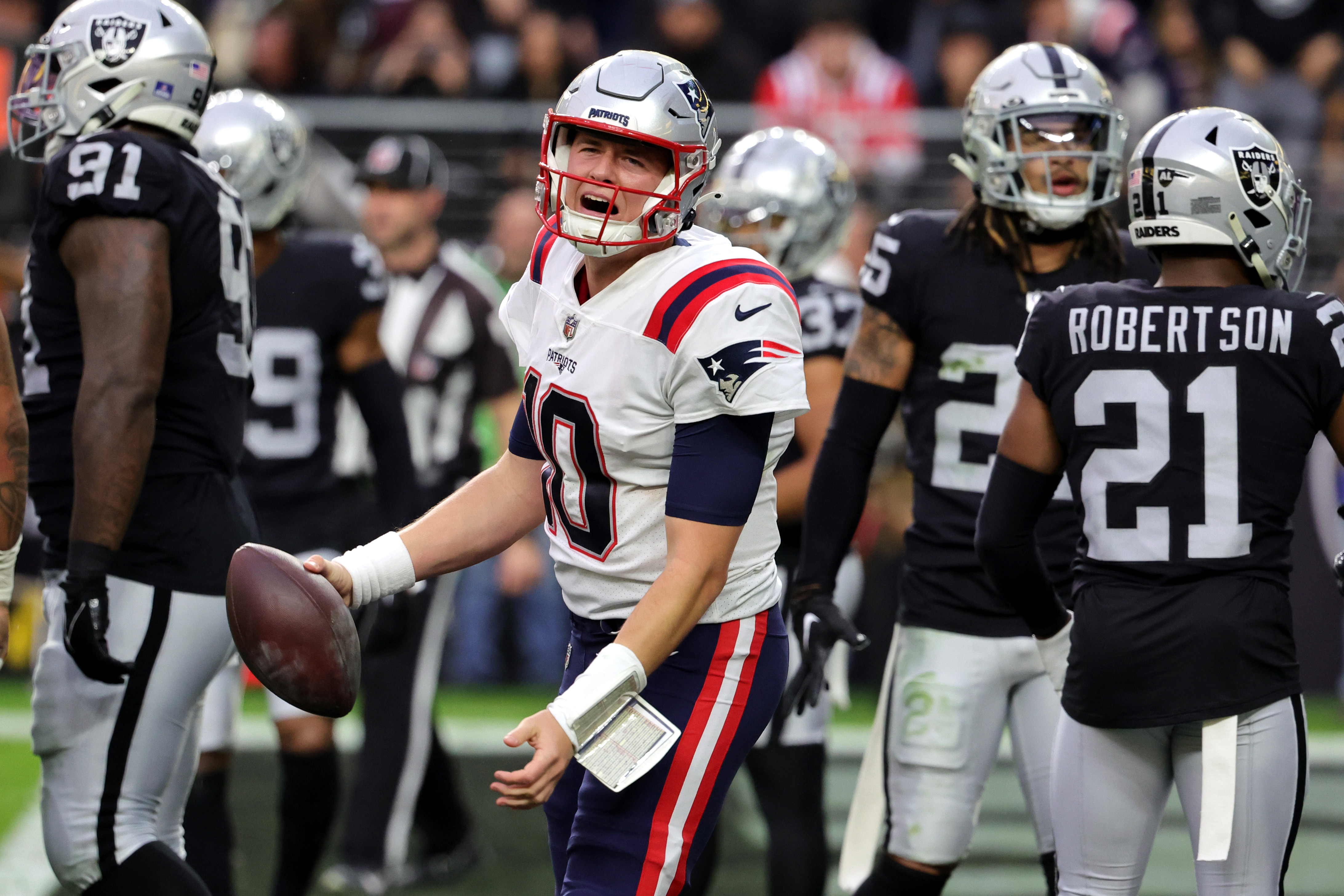 It was a horrible game,” Patriots fans upset on loss against Raiders