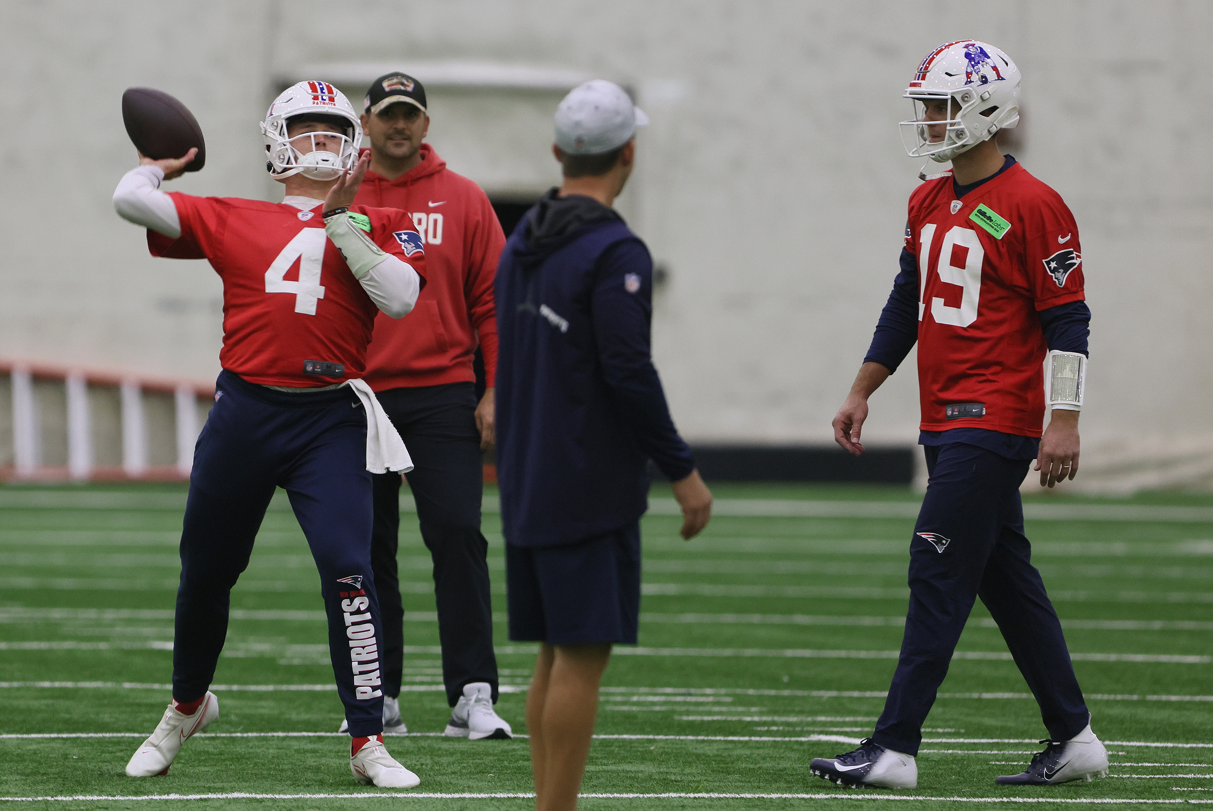 Patriots set to sign Garrett Gilbert to practice squad as Mac Jones, Brian  Hoyer battle injuries, per report 