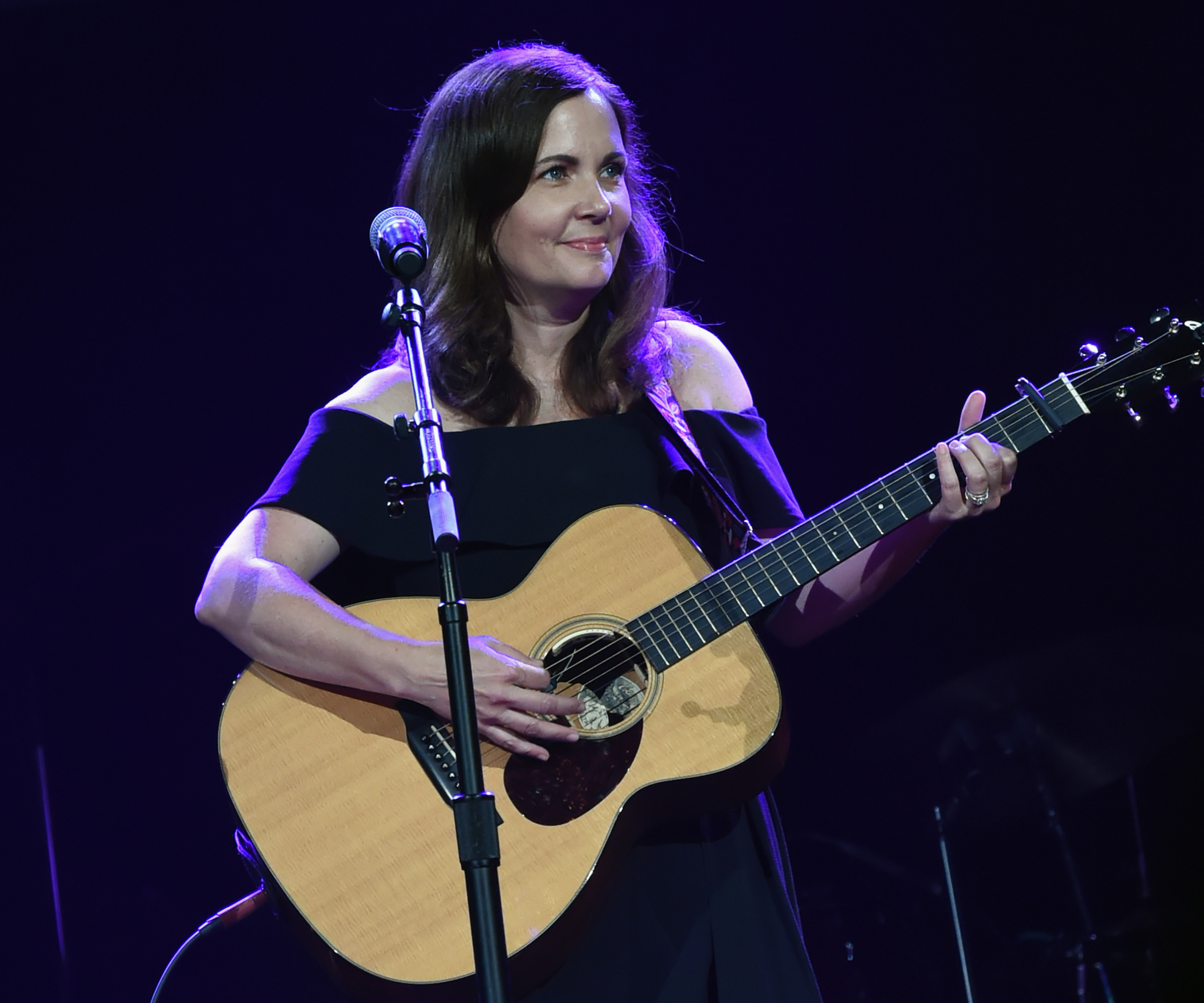 Lori McKenna performs at the Church of the Covenant on Jan. 25.