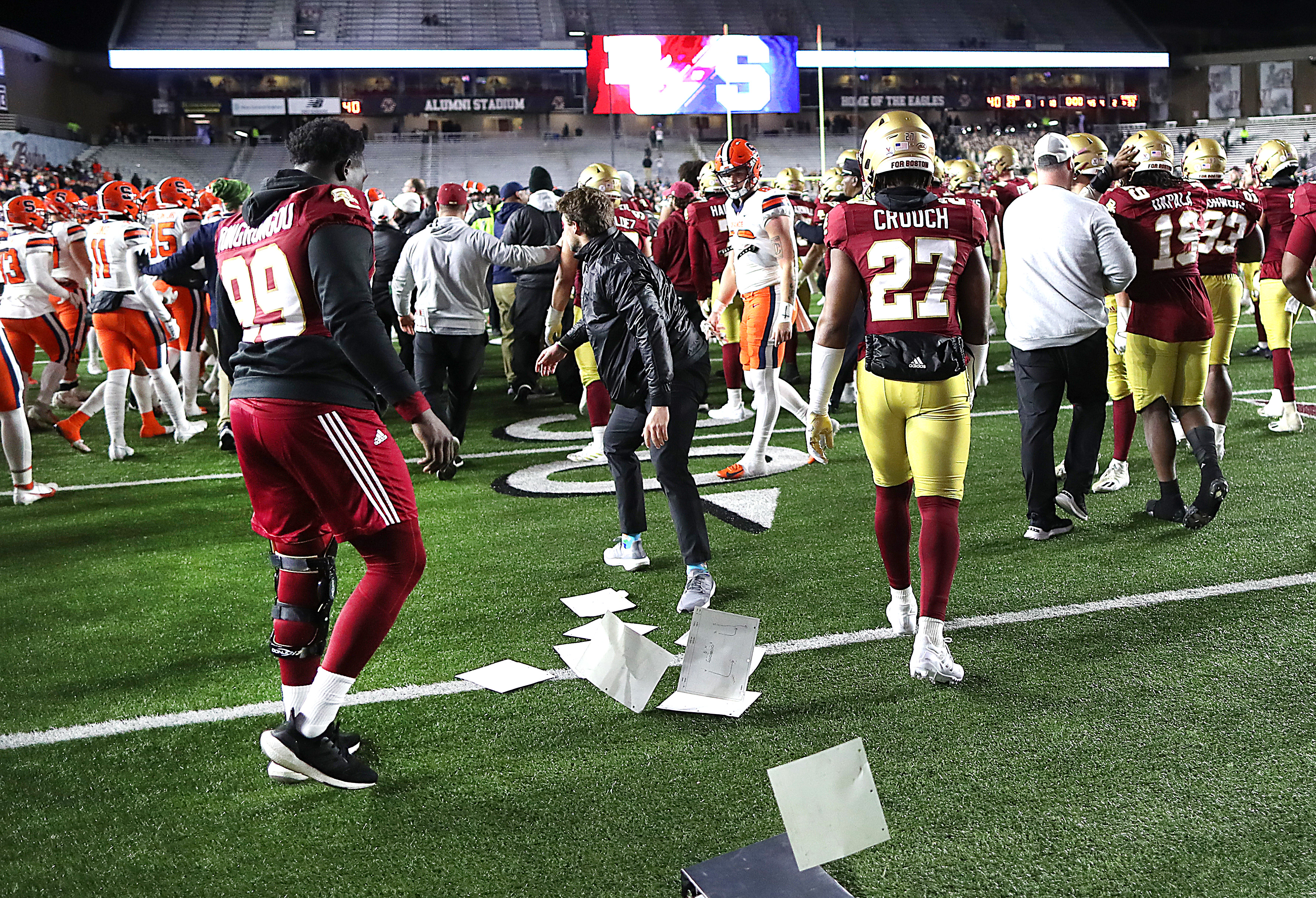 Alumni Stadium. 1st Oct, 2022. MA, USA; Boston College Eagles defensive  back Elijah Jones (20) checks with an office regarding the scrimmage line  during the NCAA football game between Louisville Cardinals and