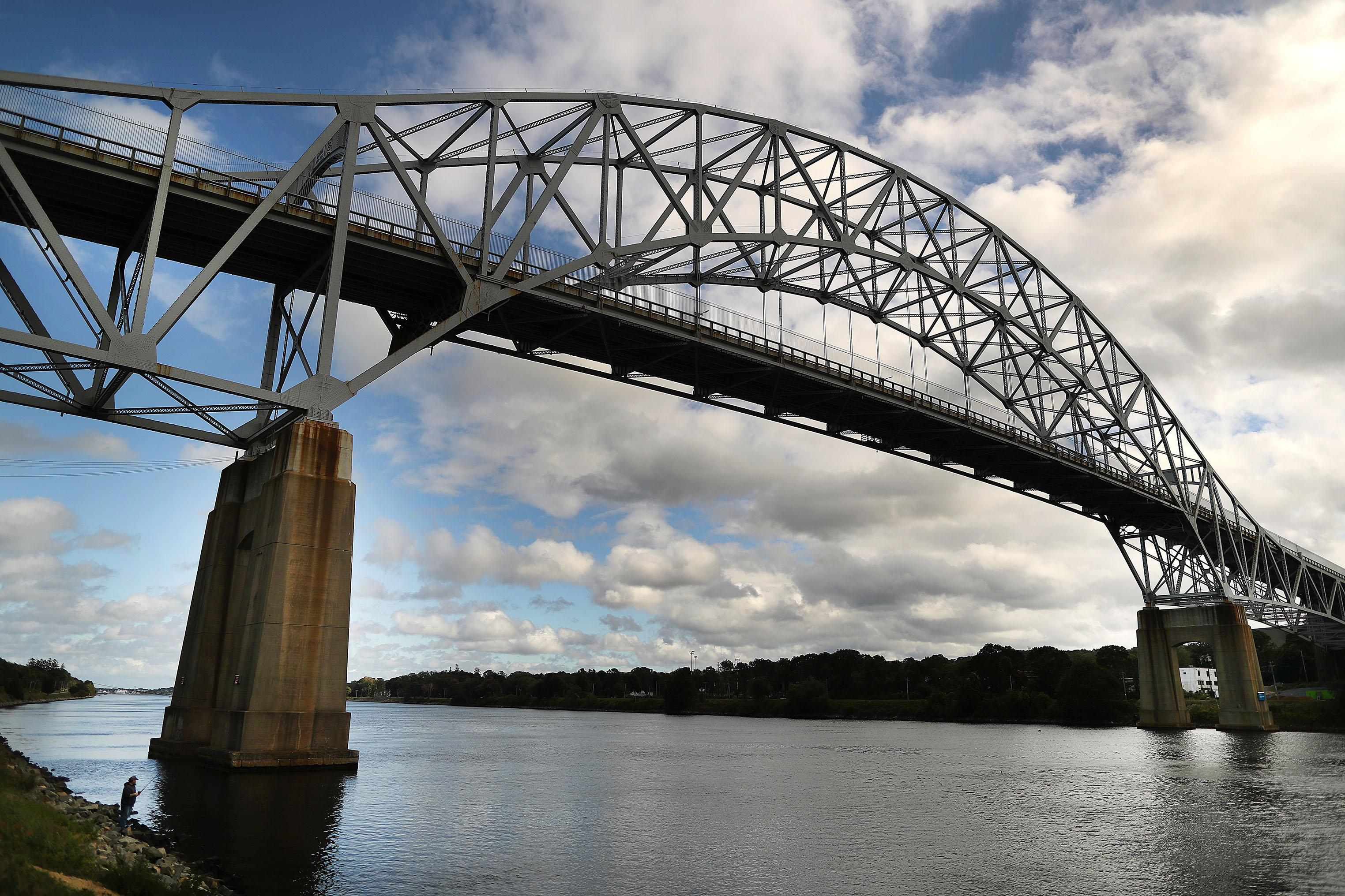 Sagamore Bridge Lane Closures Begin The Boston Globe