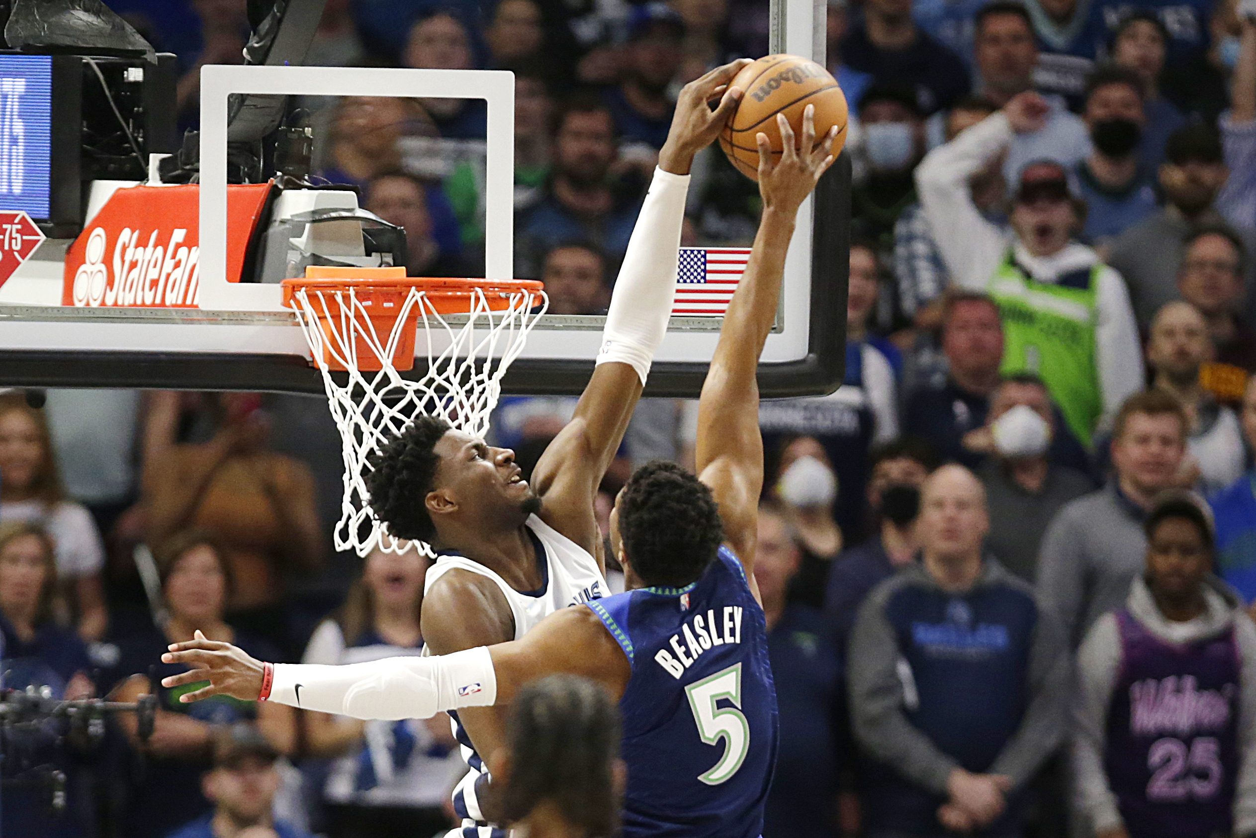 Grizzlies, down 26 points, stun Timberwolves in Game 3 - The Boston Globe