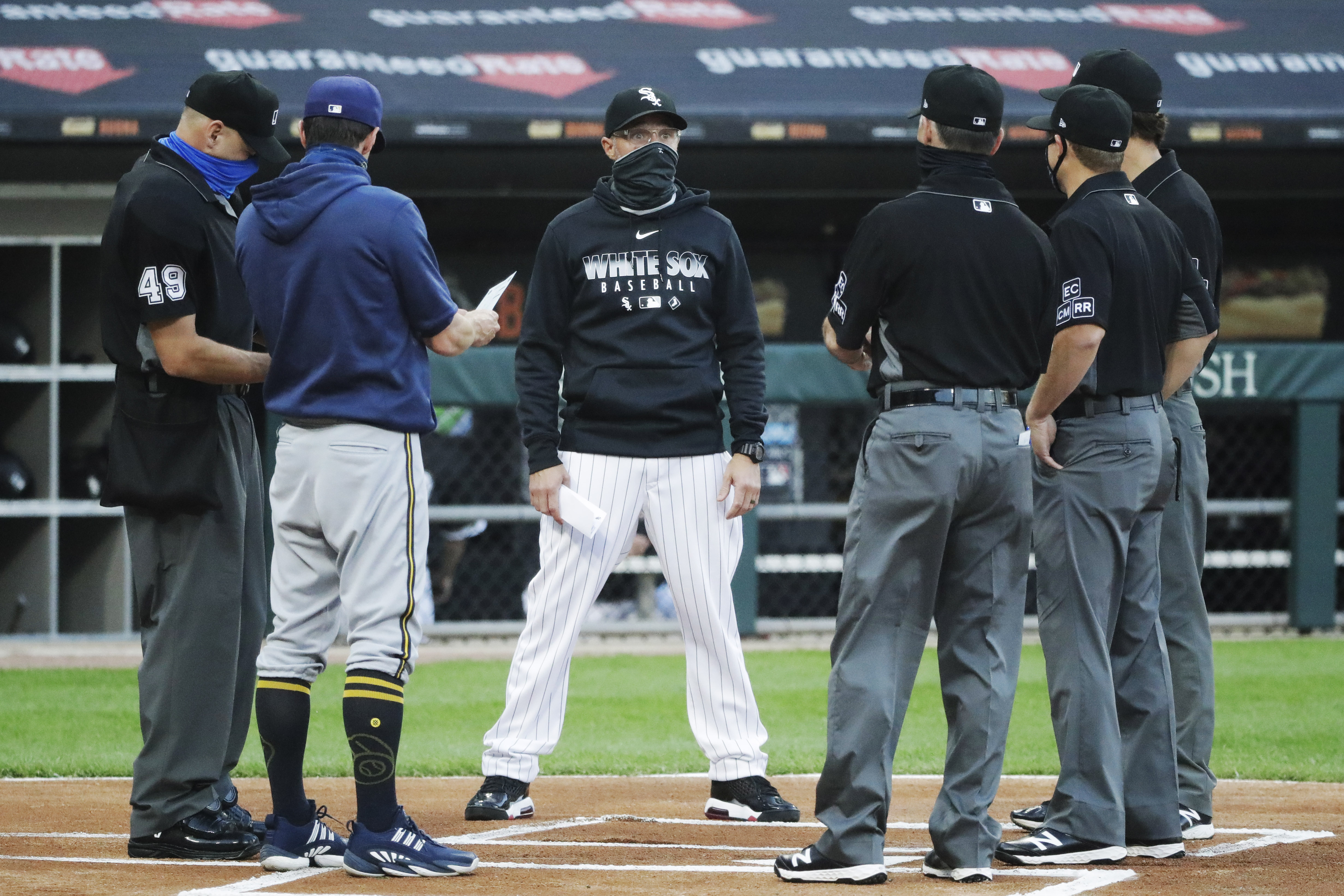 Struggles keep Yoan Moncada on the bench - The Boston Globe