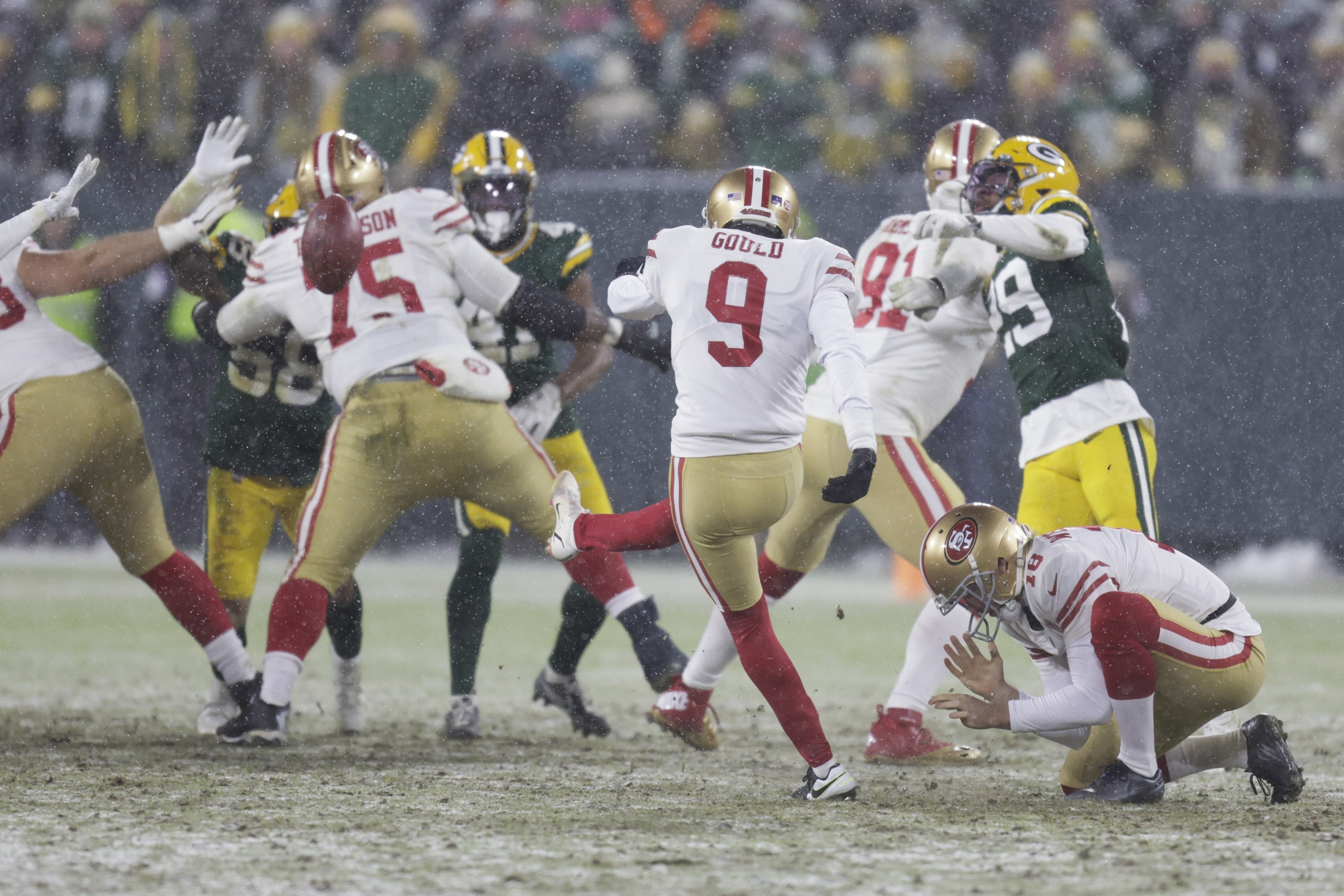 Robbie Gould, 49ers send top-seeded Green Bay packing in NFC