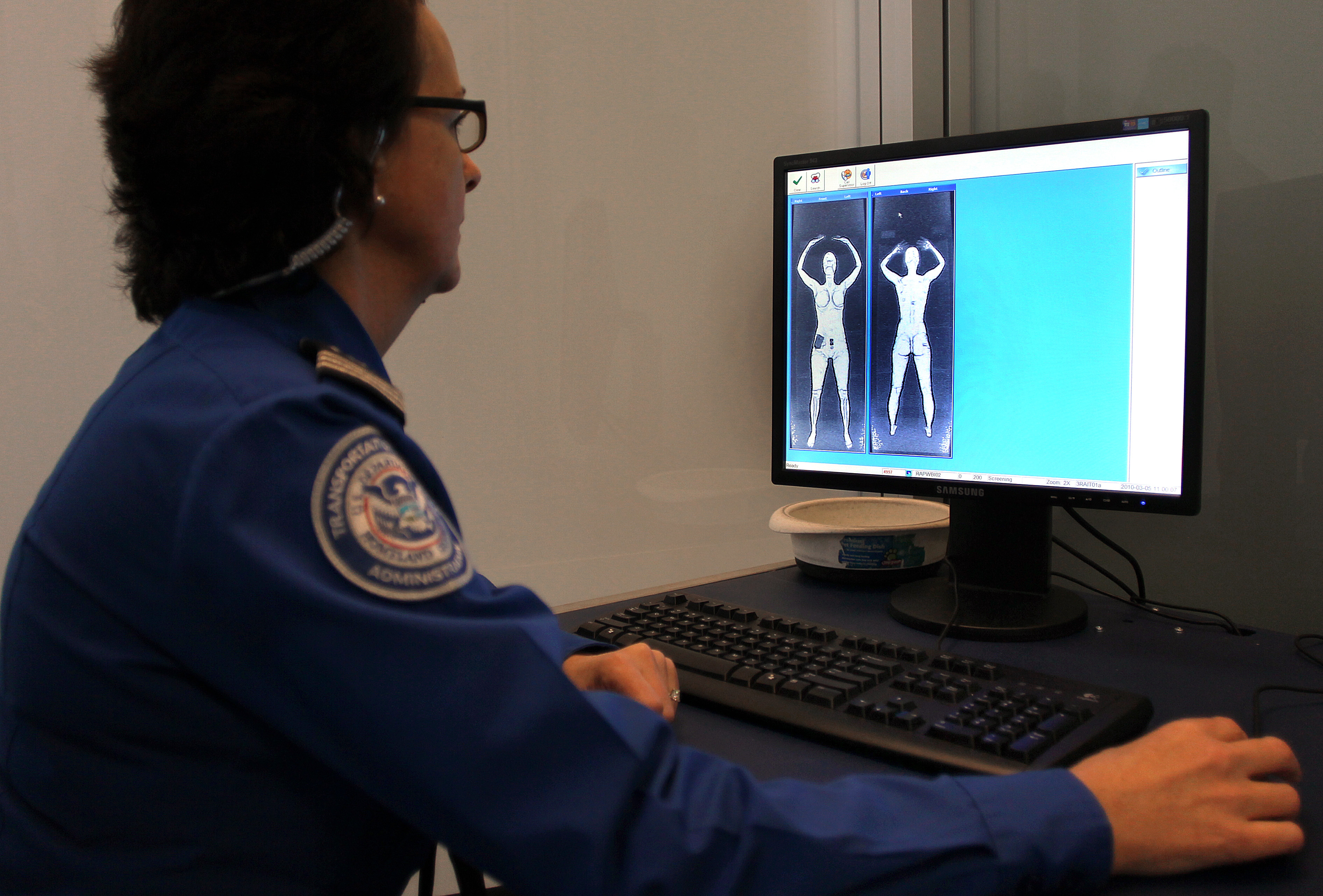 On March 5, 2010, at Logan, a new full-body scanner was demonstrated for the media.