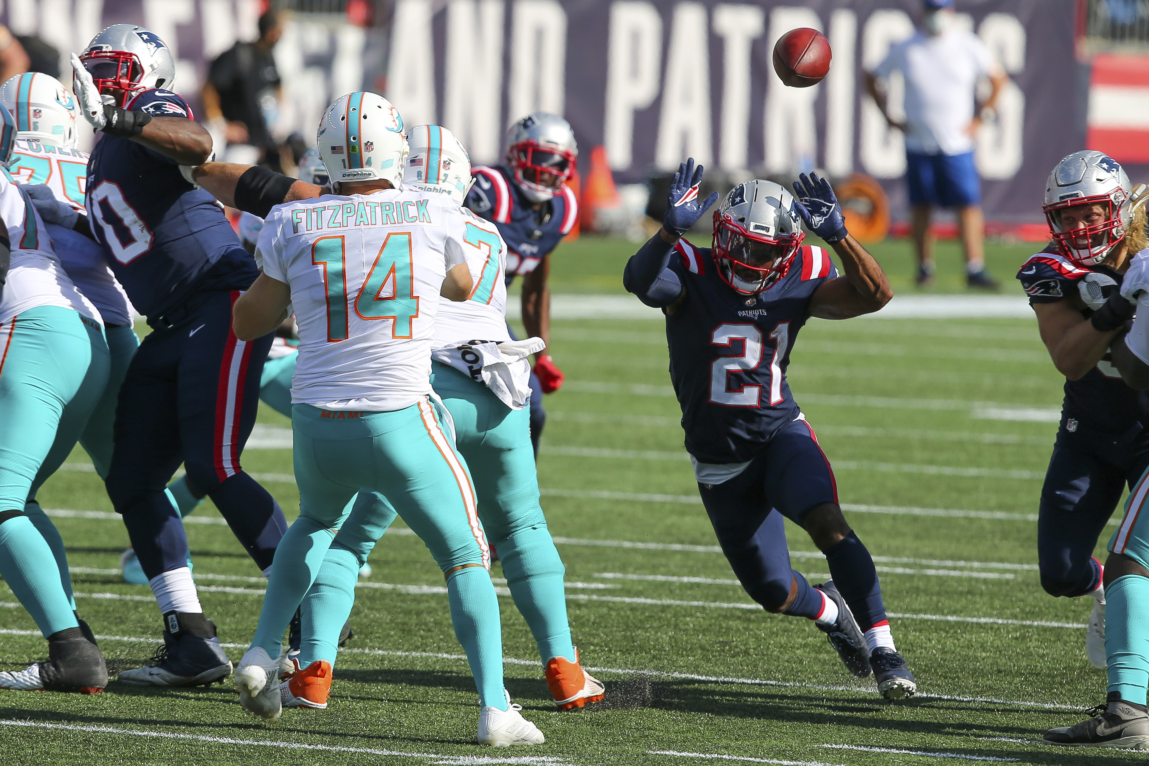 NBC's broadcast of Super Bowl XLIX between Seahawks and Patriots