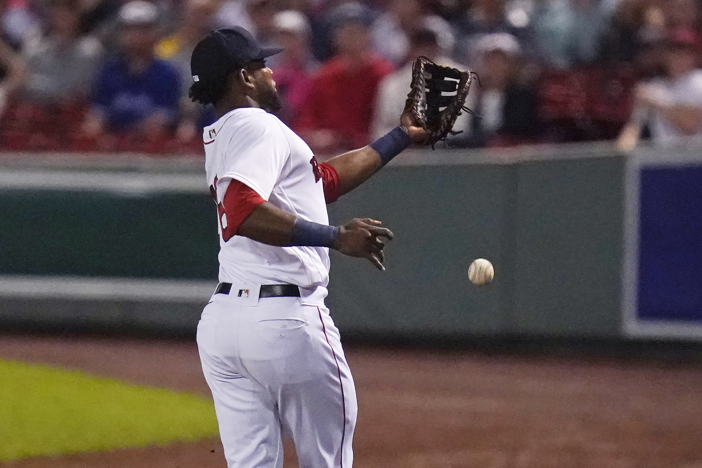 Red Sox on X: Sale Day. (but we're actually wearing yellow) https