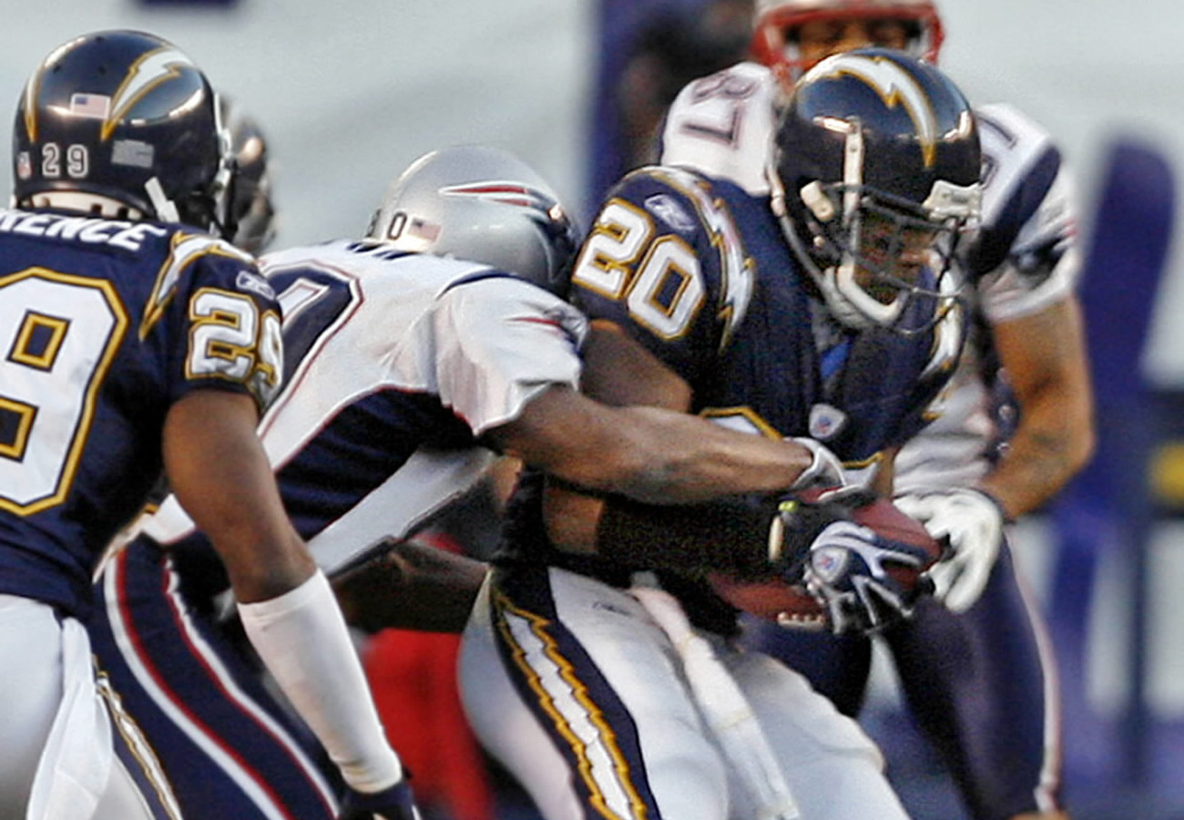 Troy Brown stripped Marlon McCree of the football during a key play in a 2006 AFC Divisional Round game between the Patriots and Chargers.