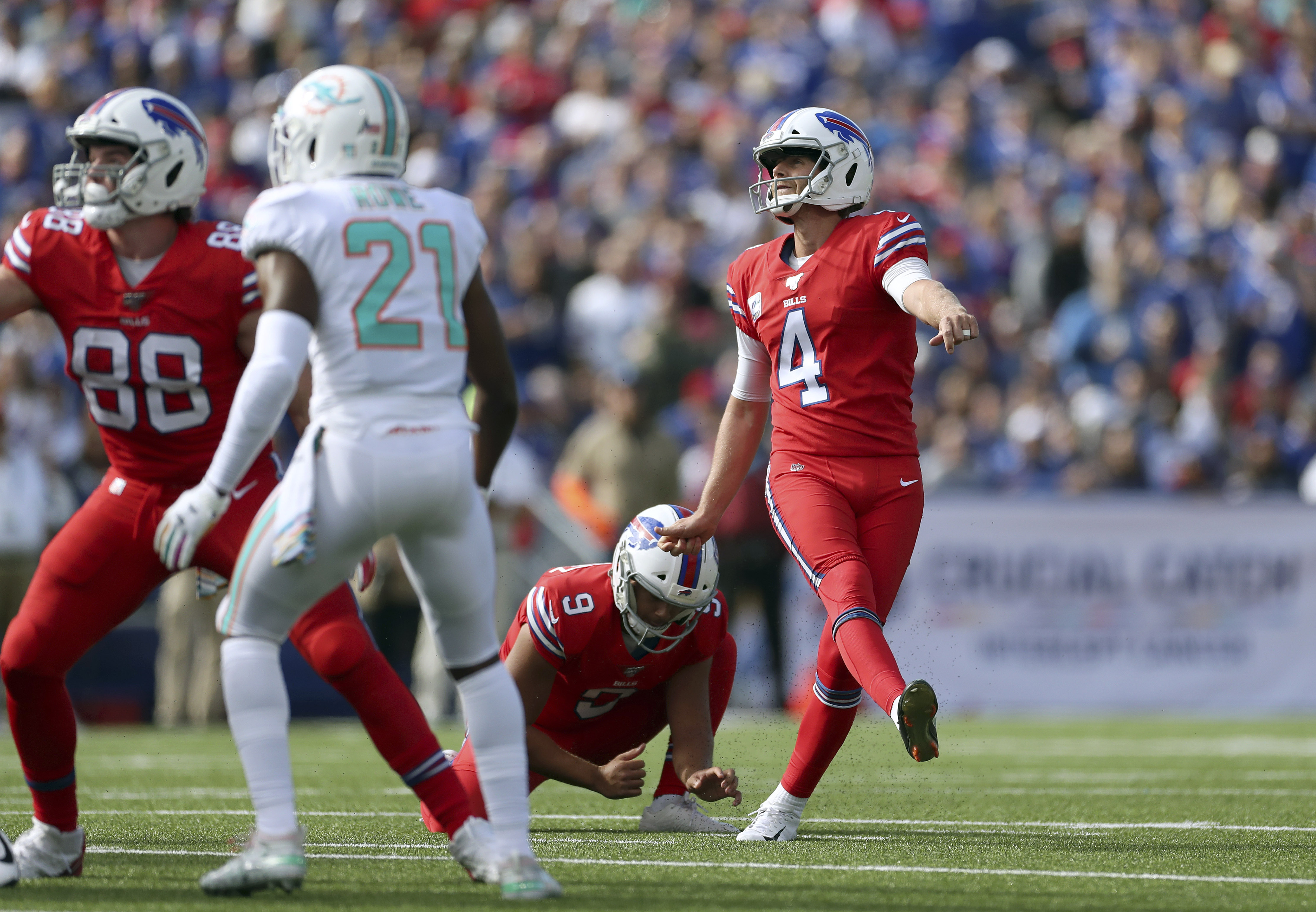 Inside a kicker's head: How mindfulness and subliminal tracks help Stephen  Hauschka keep the negativity out - The Athletic