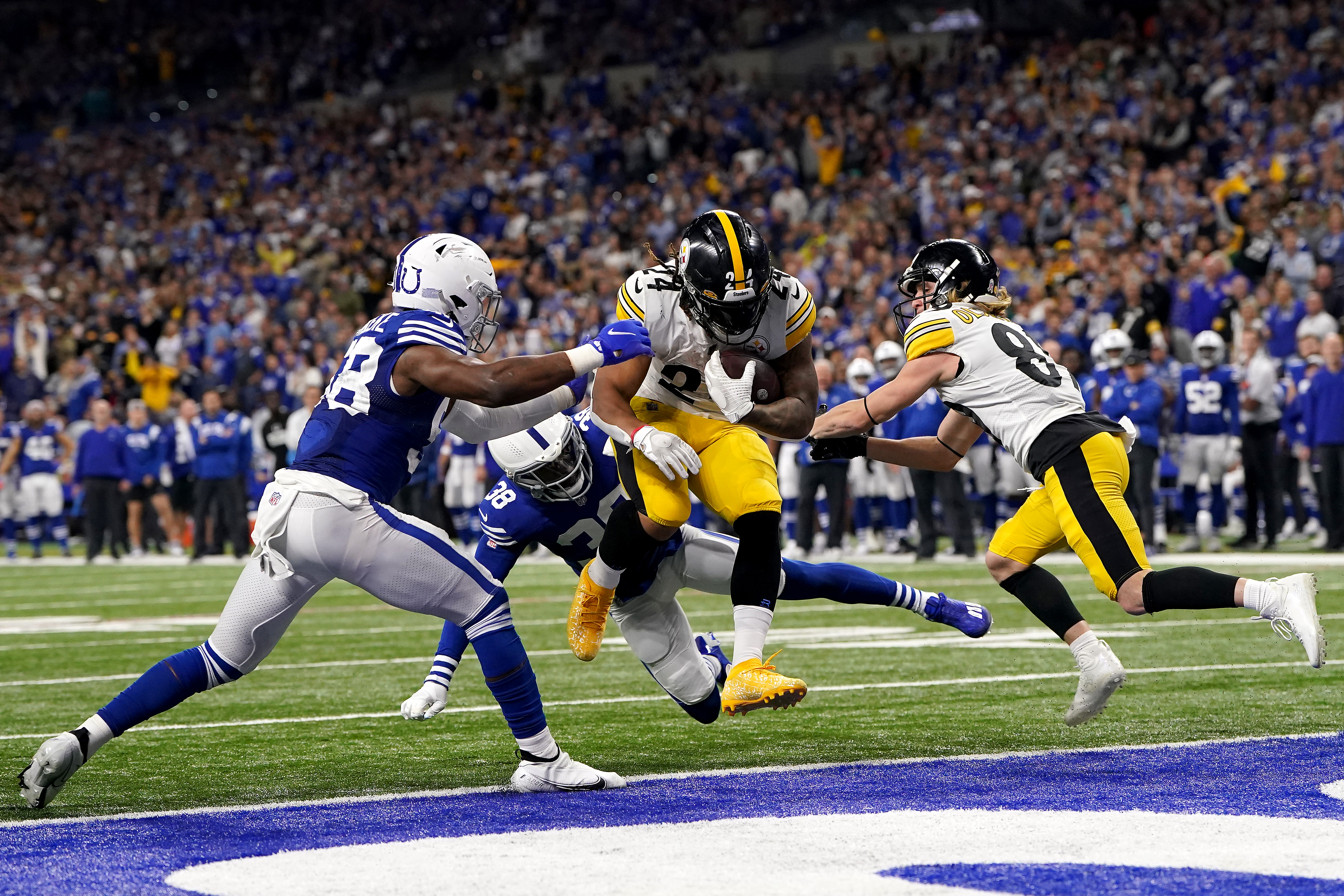 Pittsburgh Steelers 24-17 Indianapolis Colts: Benny Snell Jr