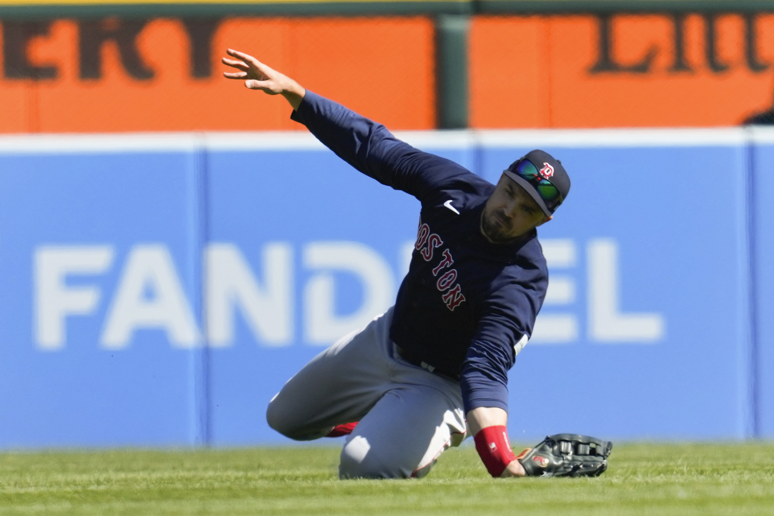 How will the Red Sox reshuffle their lineup without center fielder