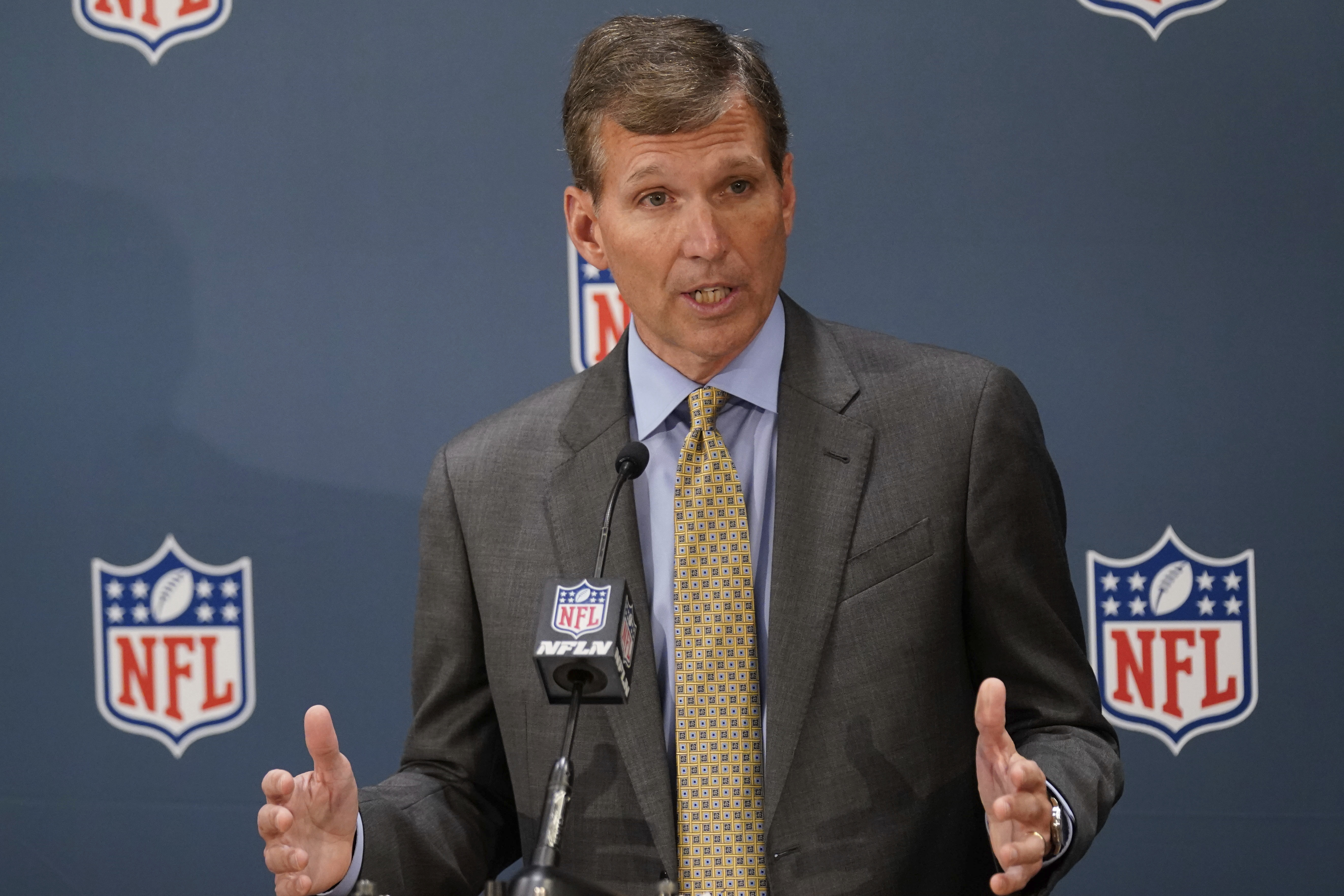 NFL CMO Dr. Allen Sills explains importance of mandated guardian