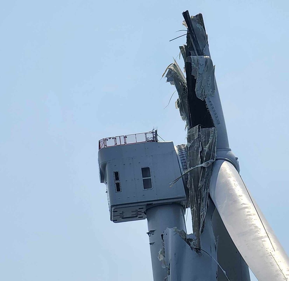 Broken windmill off Nantucket, MA very concerning for clean energy