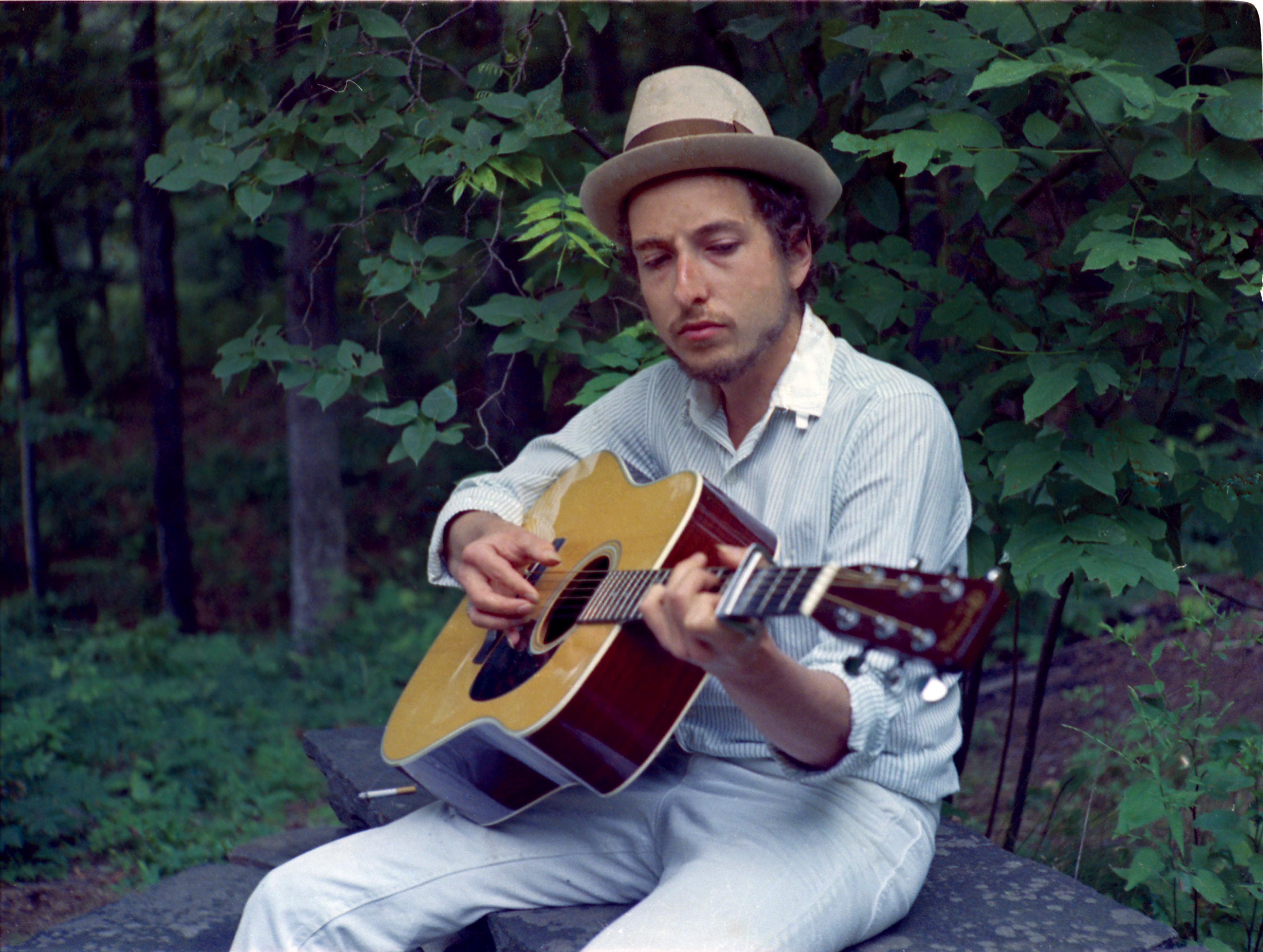 How old is Bob Dylan and what has he been accused of?