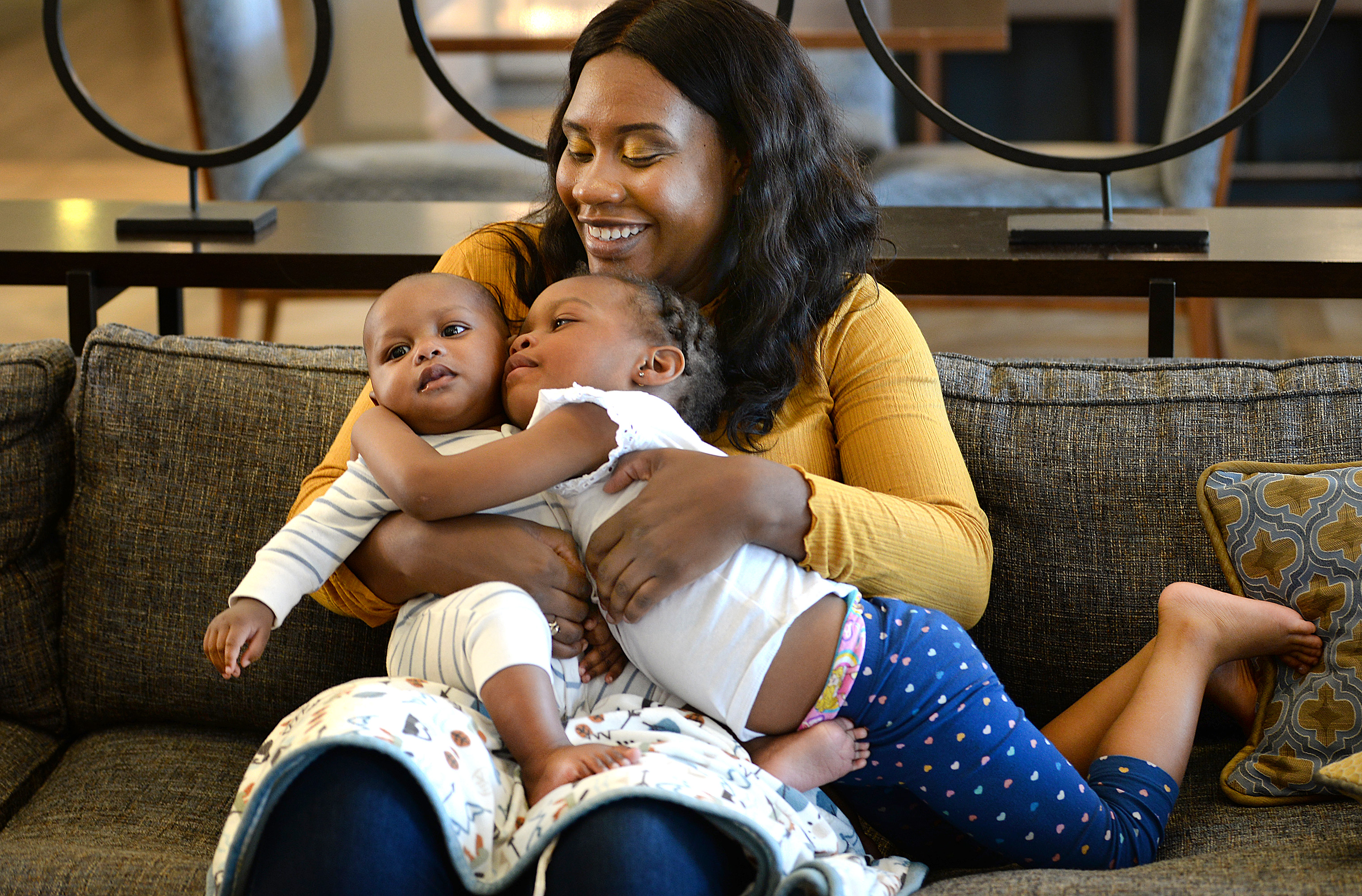 Paying attention: Boston hospital helps breastfeeding Black moms, babies  thrive - The Boston Globe