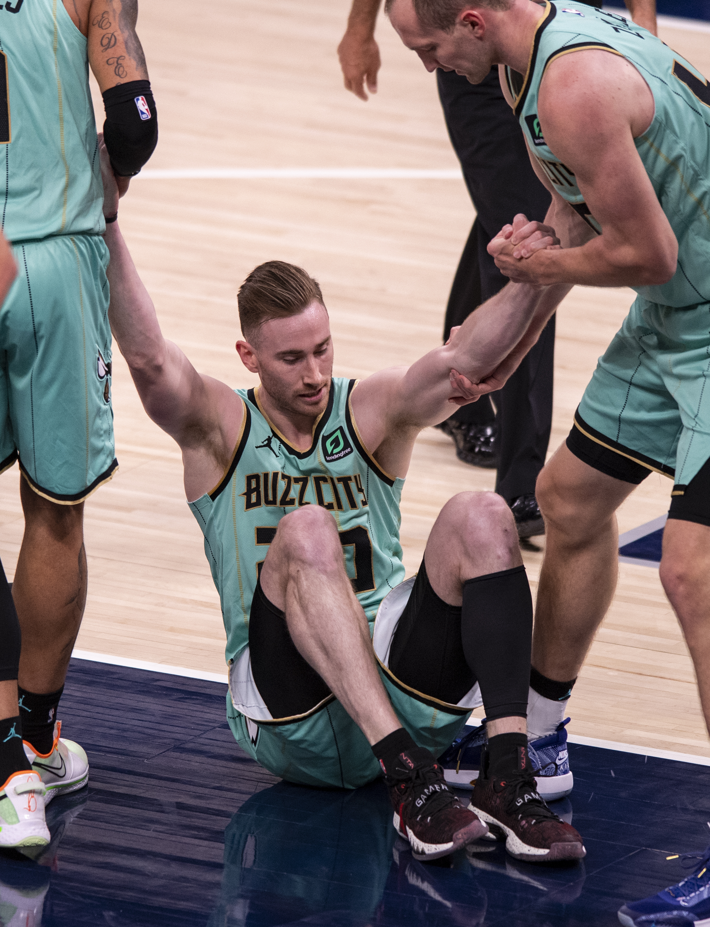 Gordon Hayward sofre lesão e deve ficar fora por quatro semanas - Esporte  News Mundo