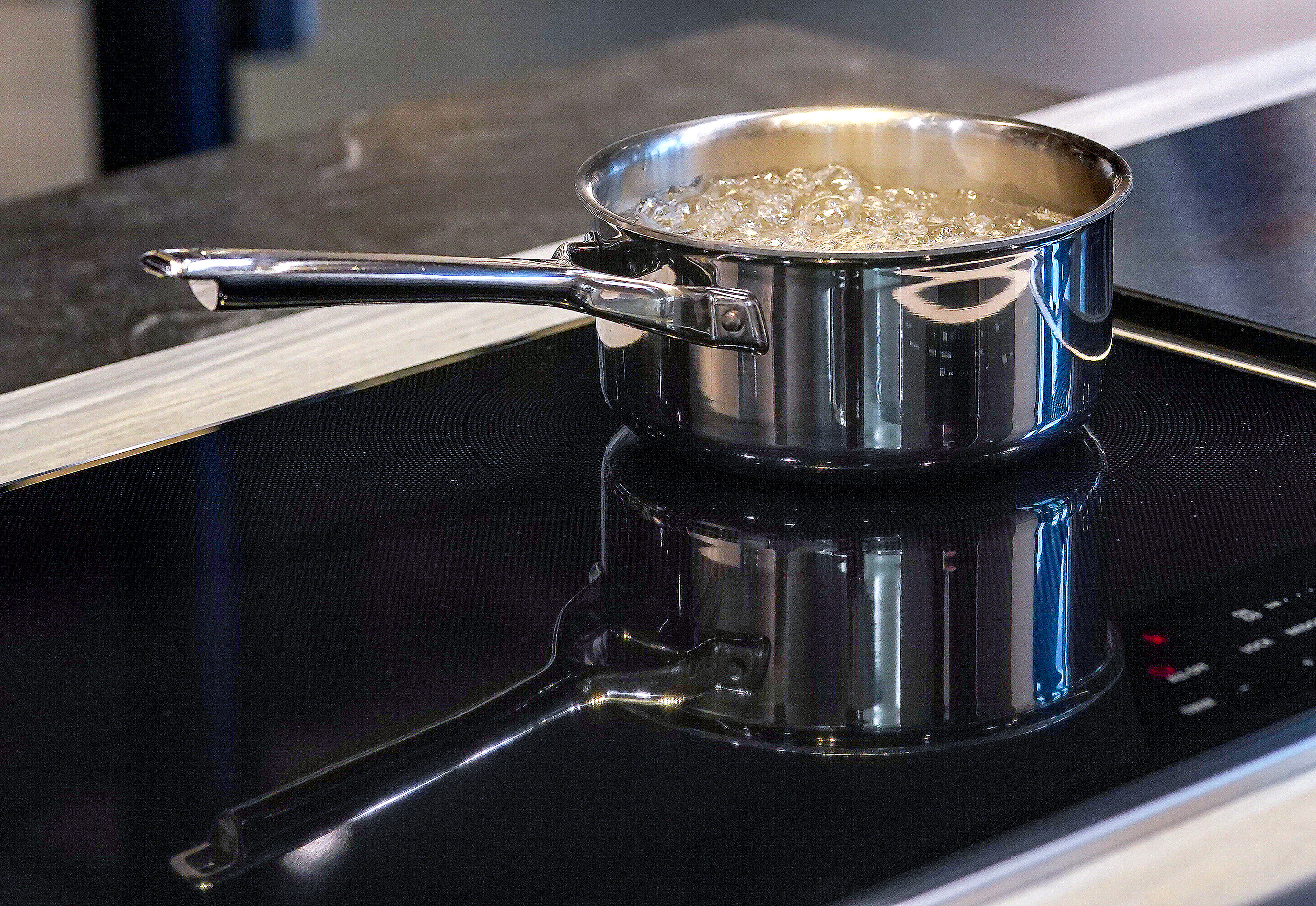 What to know about gas, electric stoves and induction cooktops - The  Washington Post