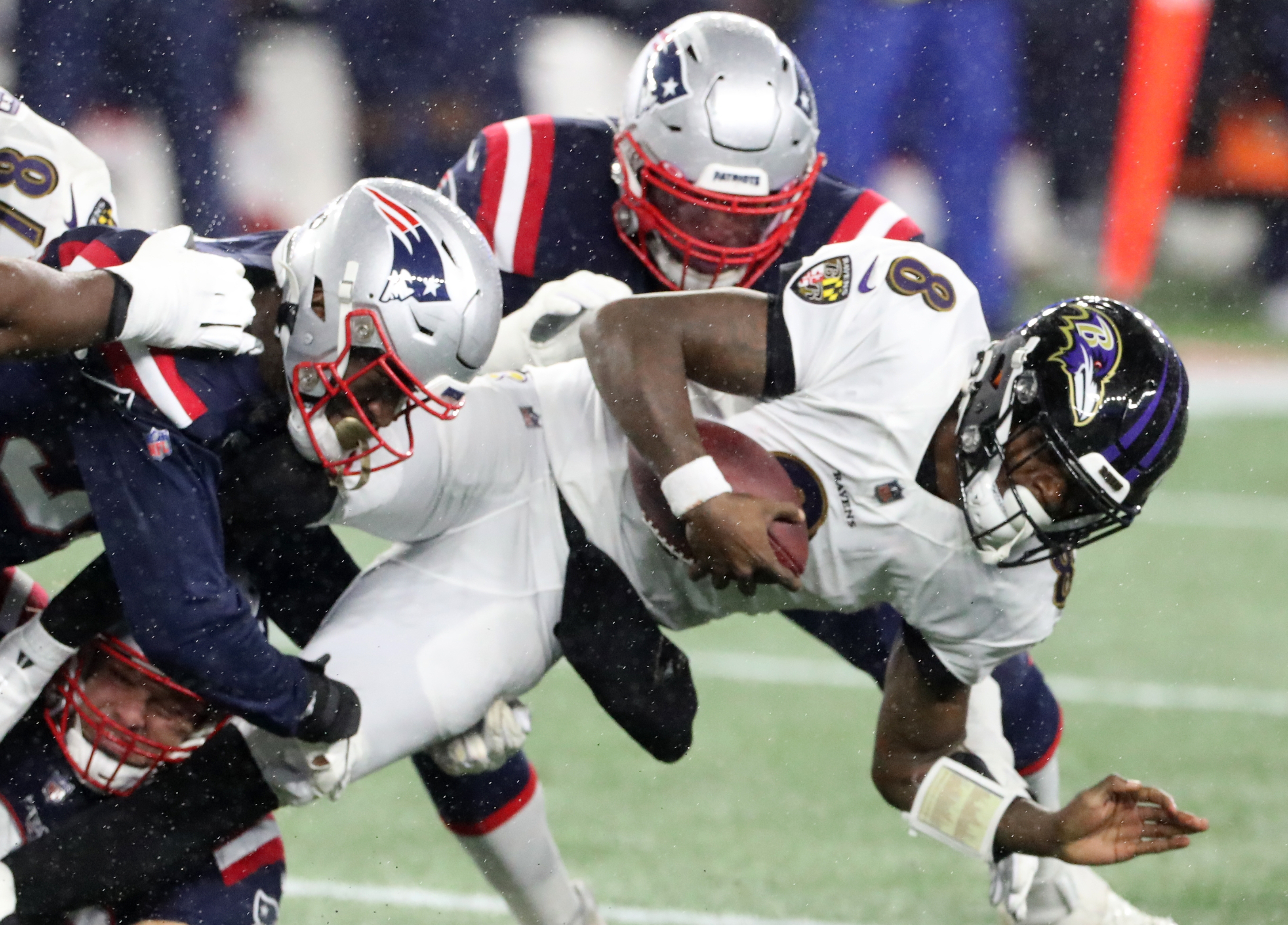 A healthy dose of Lamar Jackson and a bunch of mistakes lead to the Patriots'  first loss - The Boston Globe