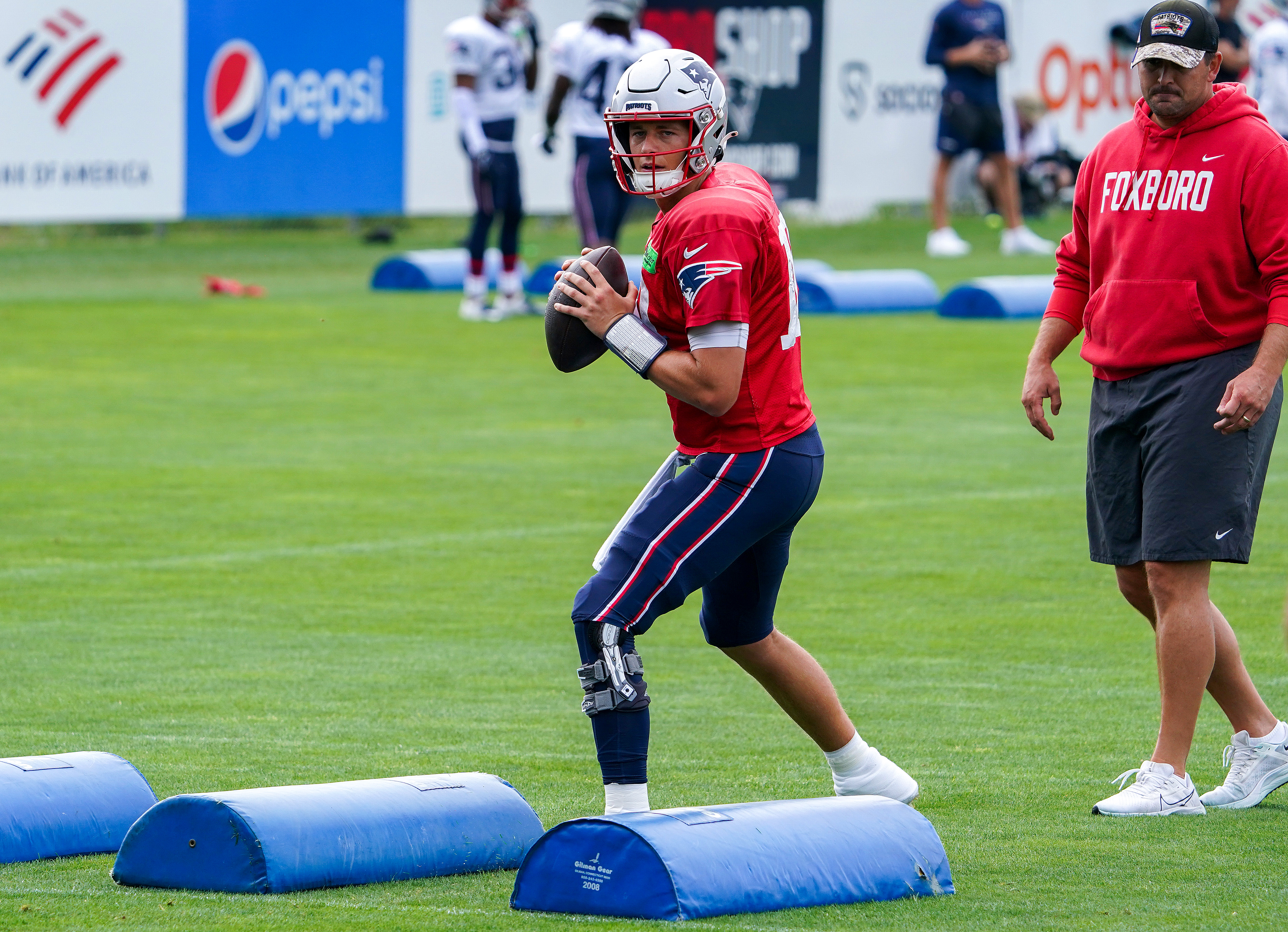 Mac Jones talks about his preseason debut, Matt Patricia play