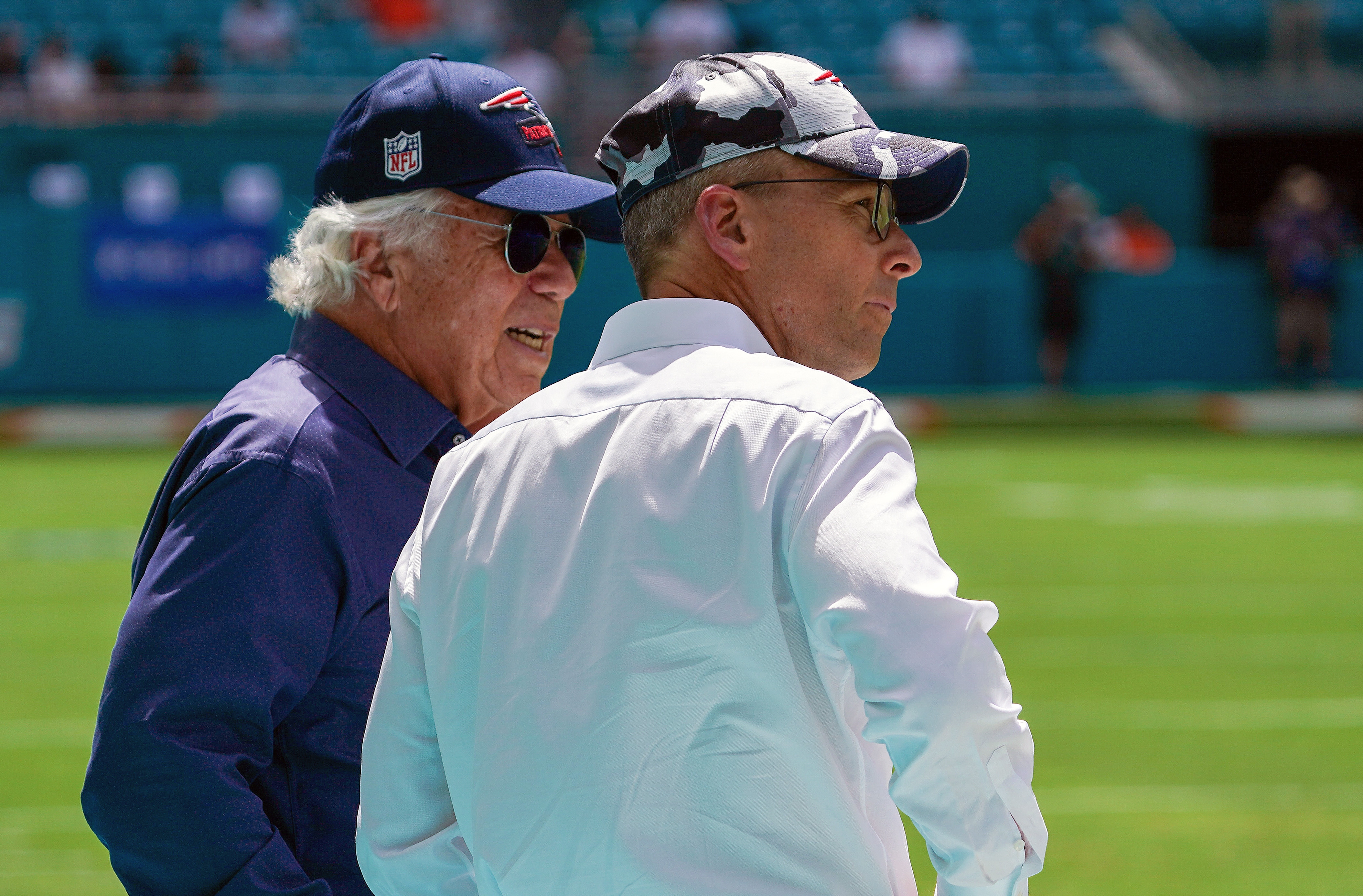 Patriots: Robert Kraft's fiery response to Bill Belichick cash-spending  comments