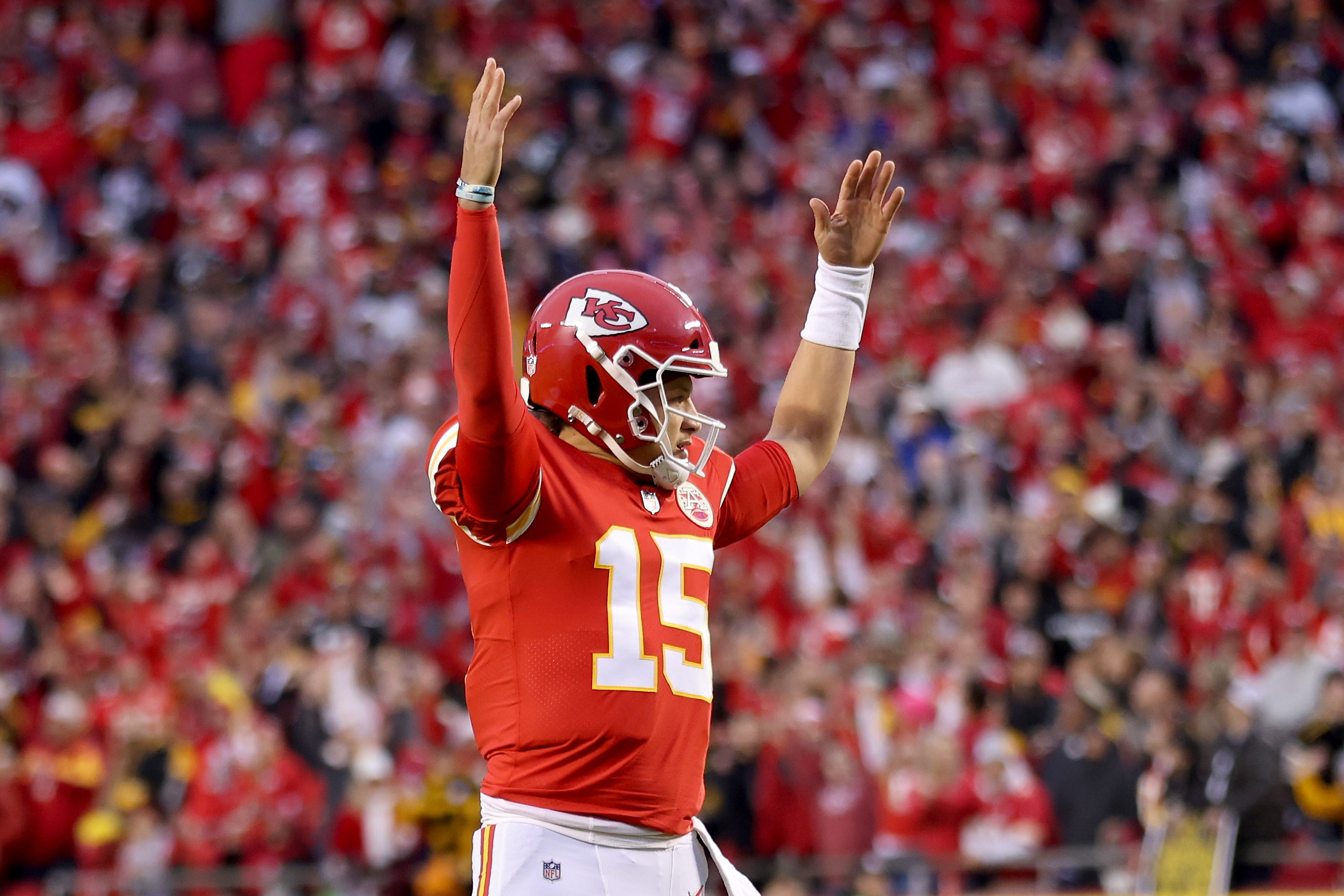 Patrick Mahomes ends Joe Burrow record to seal Super Bowl berth