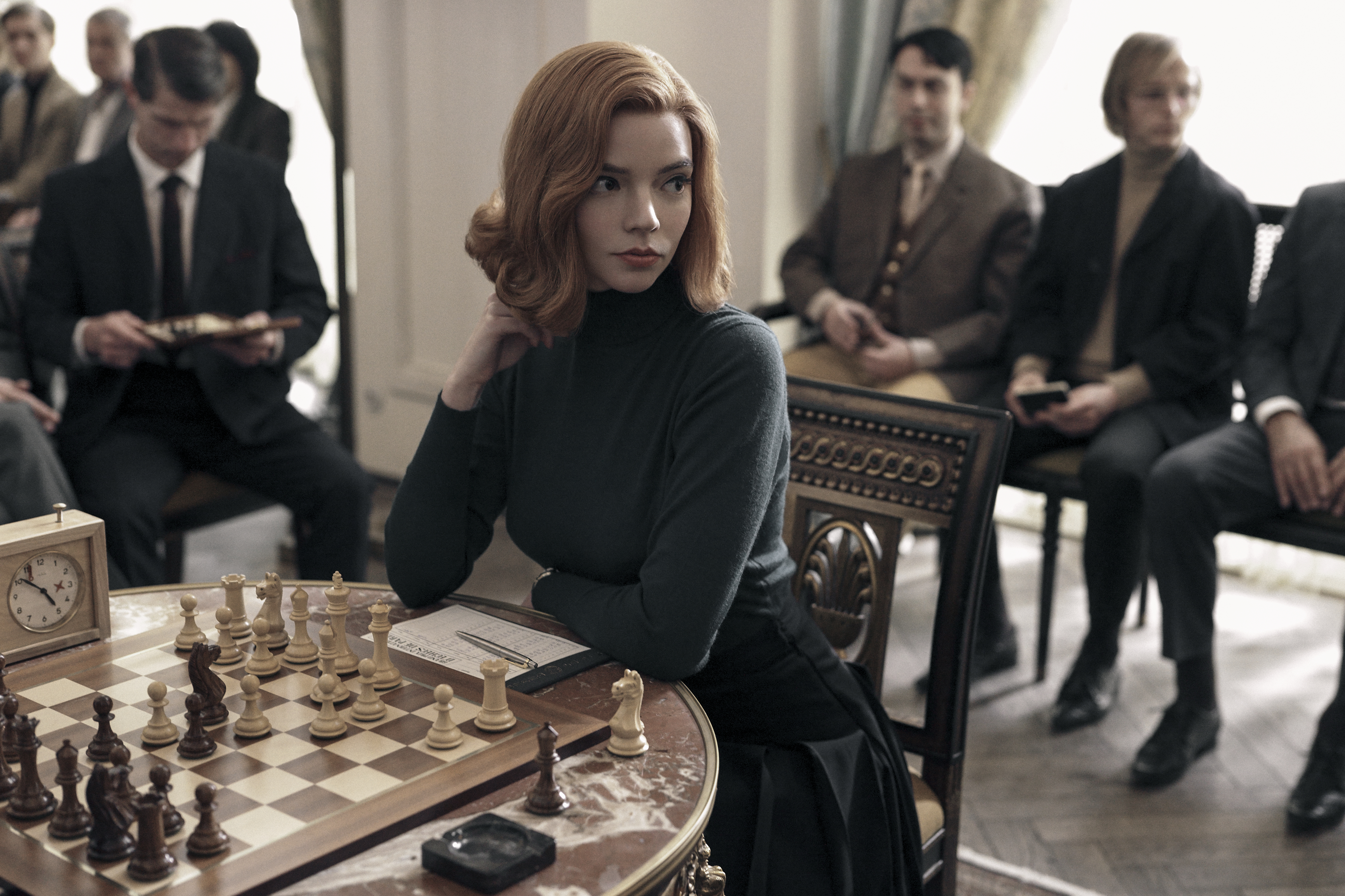 Will Netflix's 'Queen's Gambit' bring more women to chess? S.F. team weighs  in