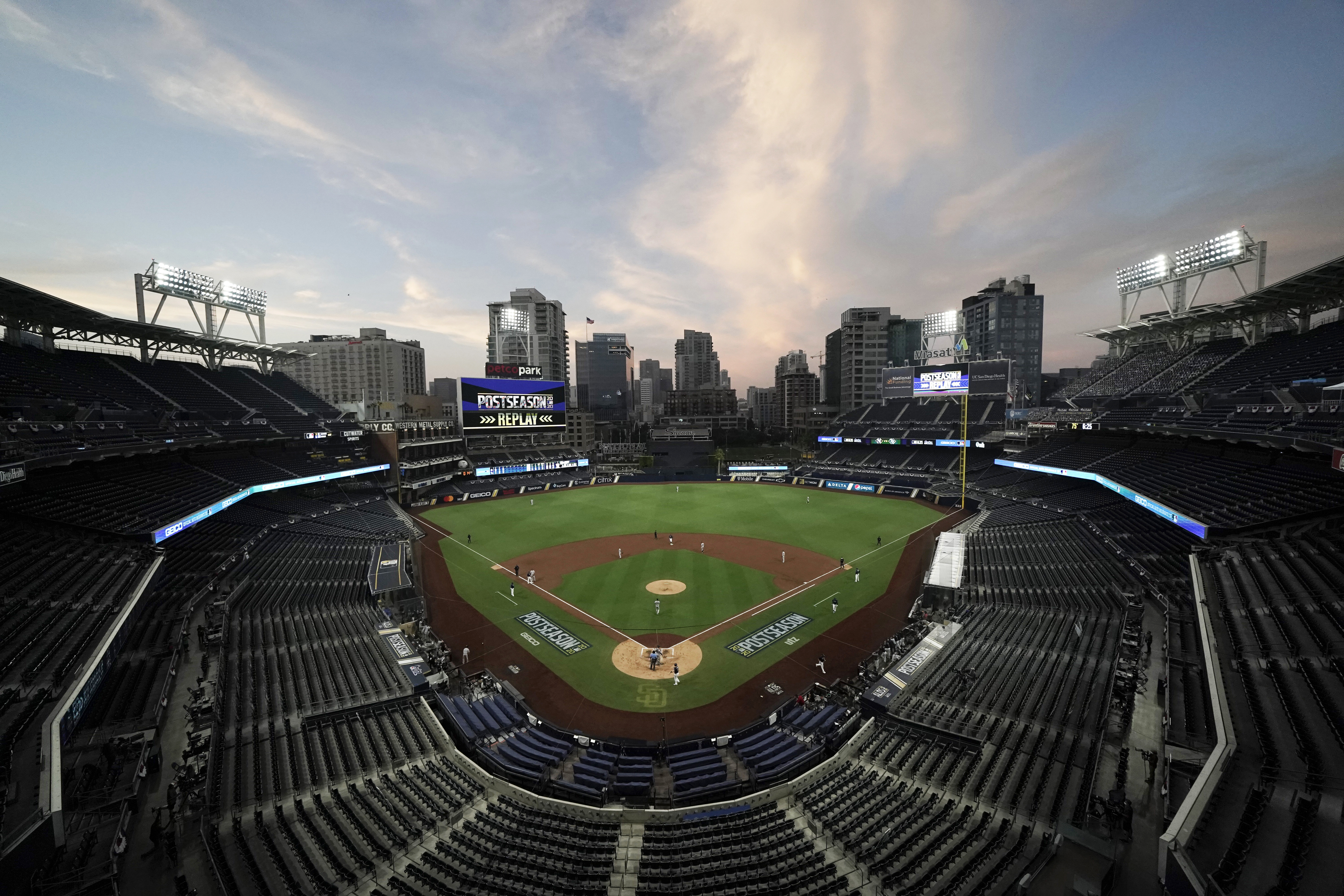 Police investigate fatal fall of mother, son at Petco Park in San Diego -  The Boston Globe