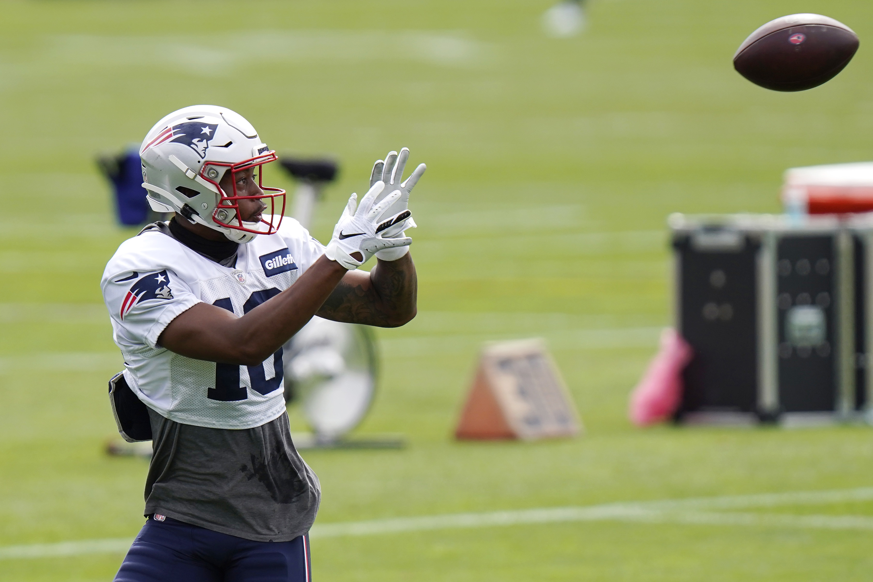 Damien Harris taking 'quite a few reps' at Patriots' training camp 